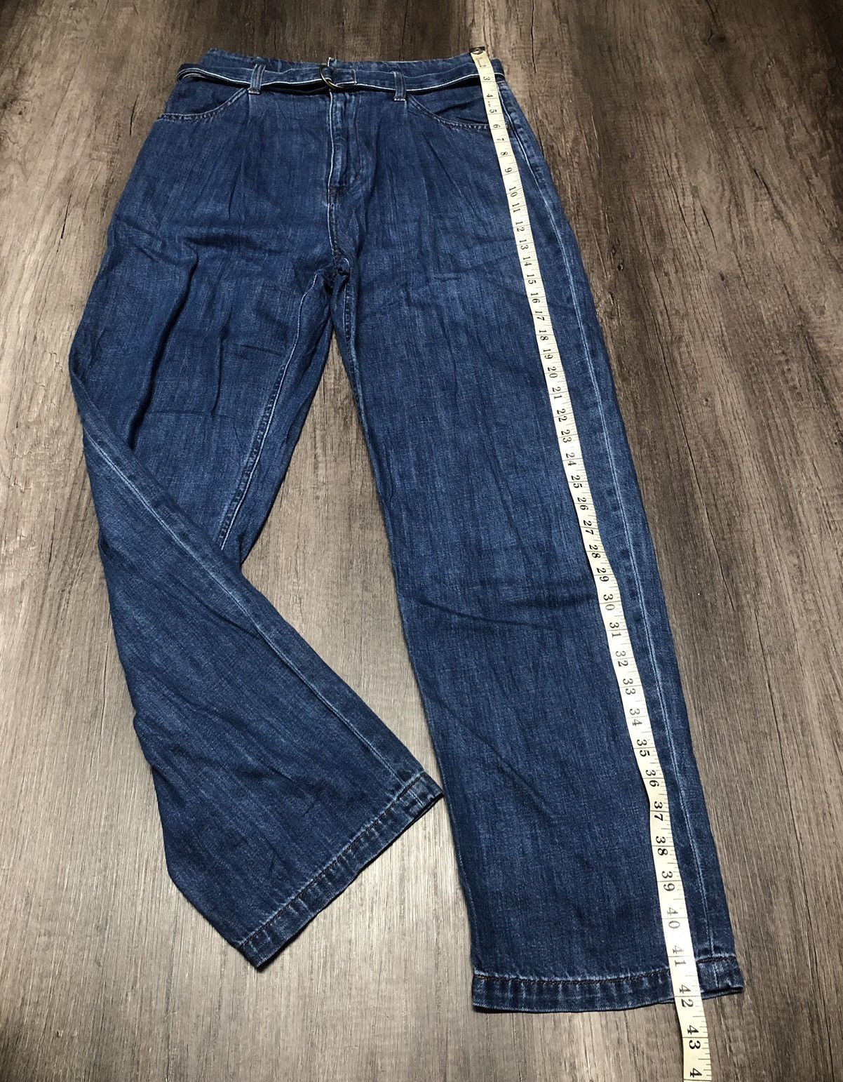 Japanese Brand × Uniqlo × Vintage Uniqlo Jeans Fit Relaxed Style Tapered With Belt (unisex) Size 28" / US 6 / IT 42 - 1 Thumbnail