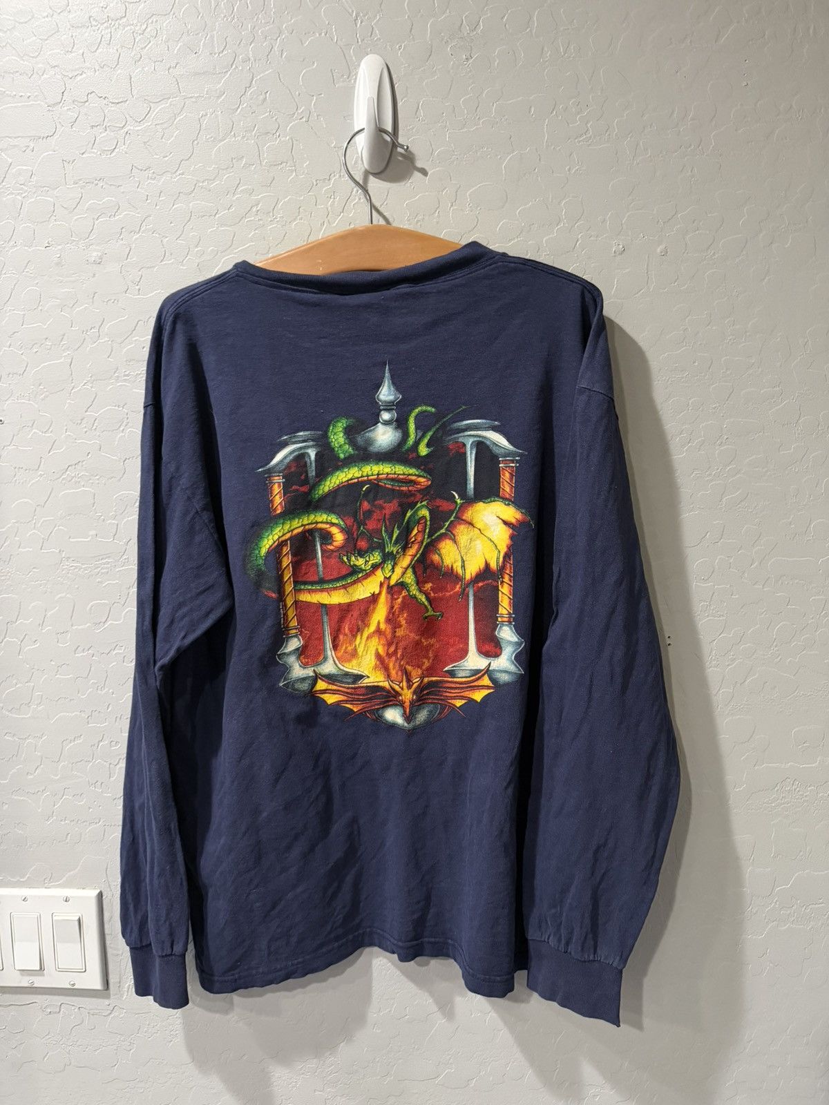 Bugle Boy Vintage Bugle Boy Fire Dragon Majestic L/S Shirt Large Bin 1 Size US L / EU 52-54 / 3 - 3 Thumbnail