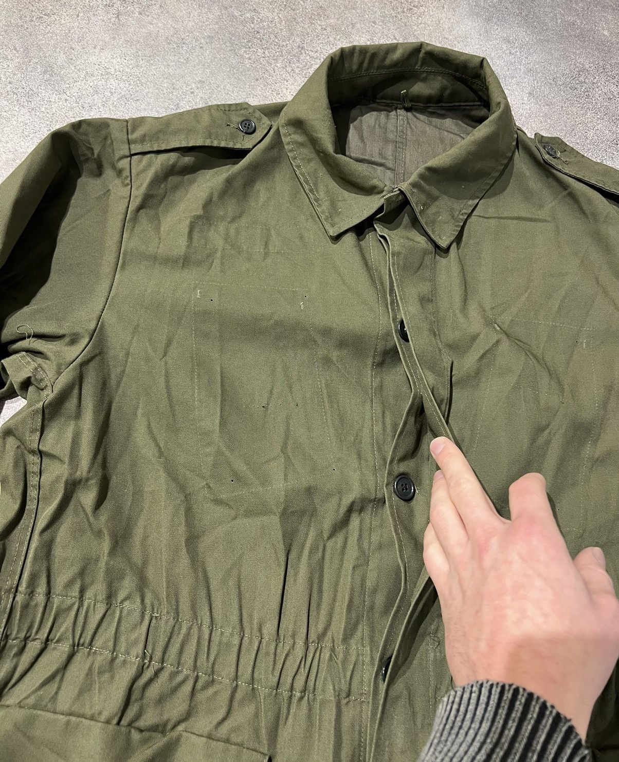 Vintage Vintage military army jacket Size US M / EU 48-50 / 2 - 5 Thumbnail