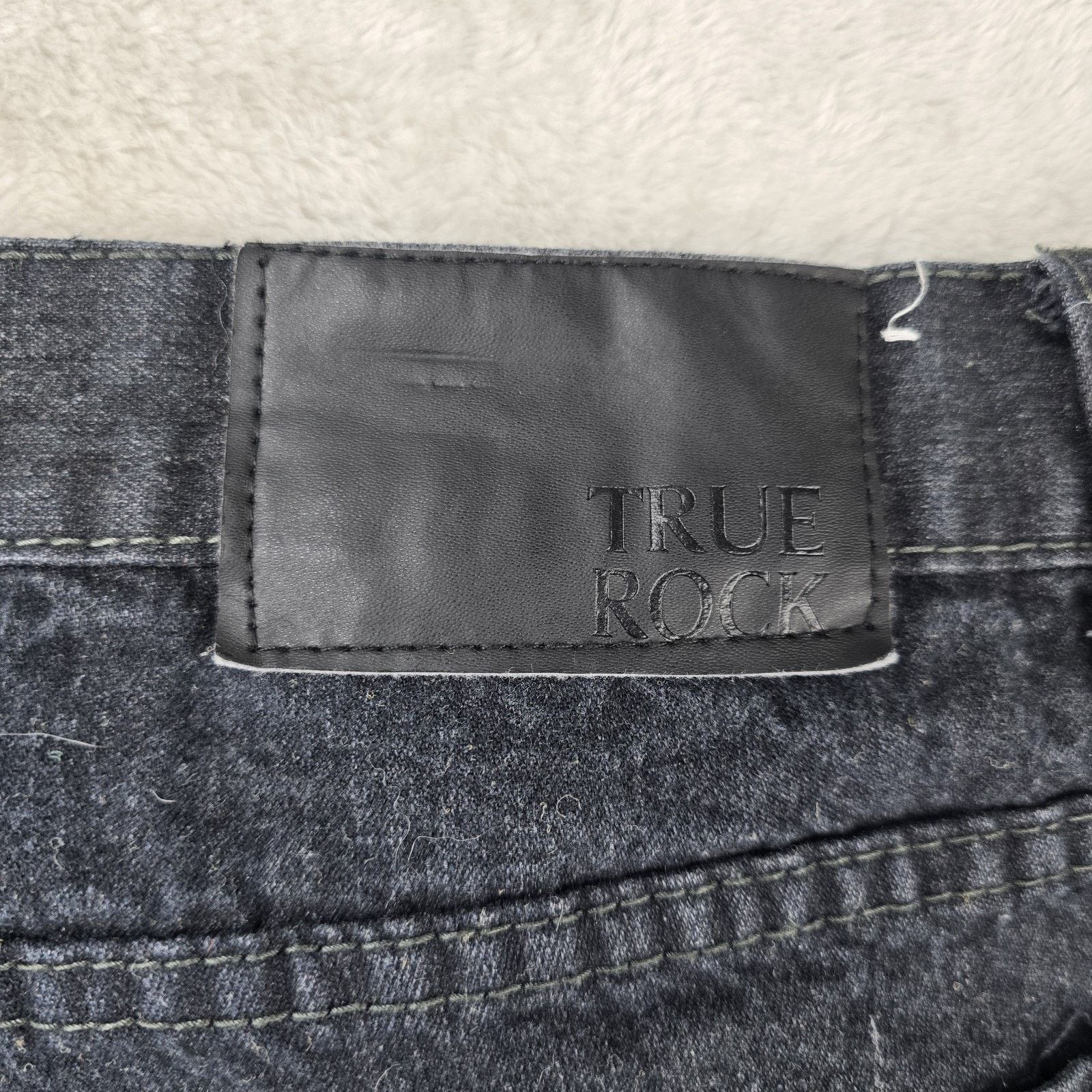 Other Vintage True Rock Shorts 42 Black Baggy Hip Hop Skater Y2K Size US 42 / EU 58 - 6 Thumbnail
