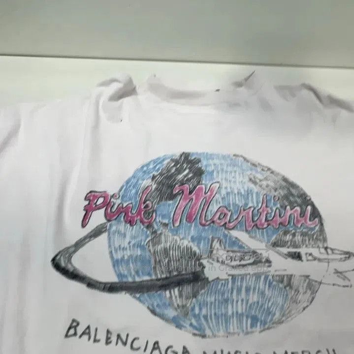 Balenciaga Balenciaga White Graphic Long Sleeve T. Size US S / EU 44-46 / 1 - 2 Thumbnail