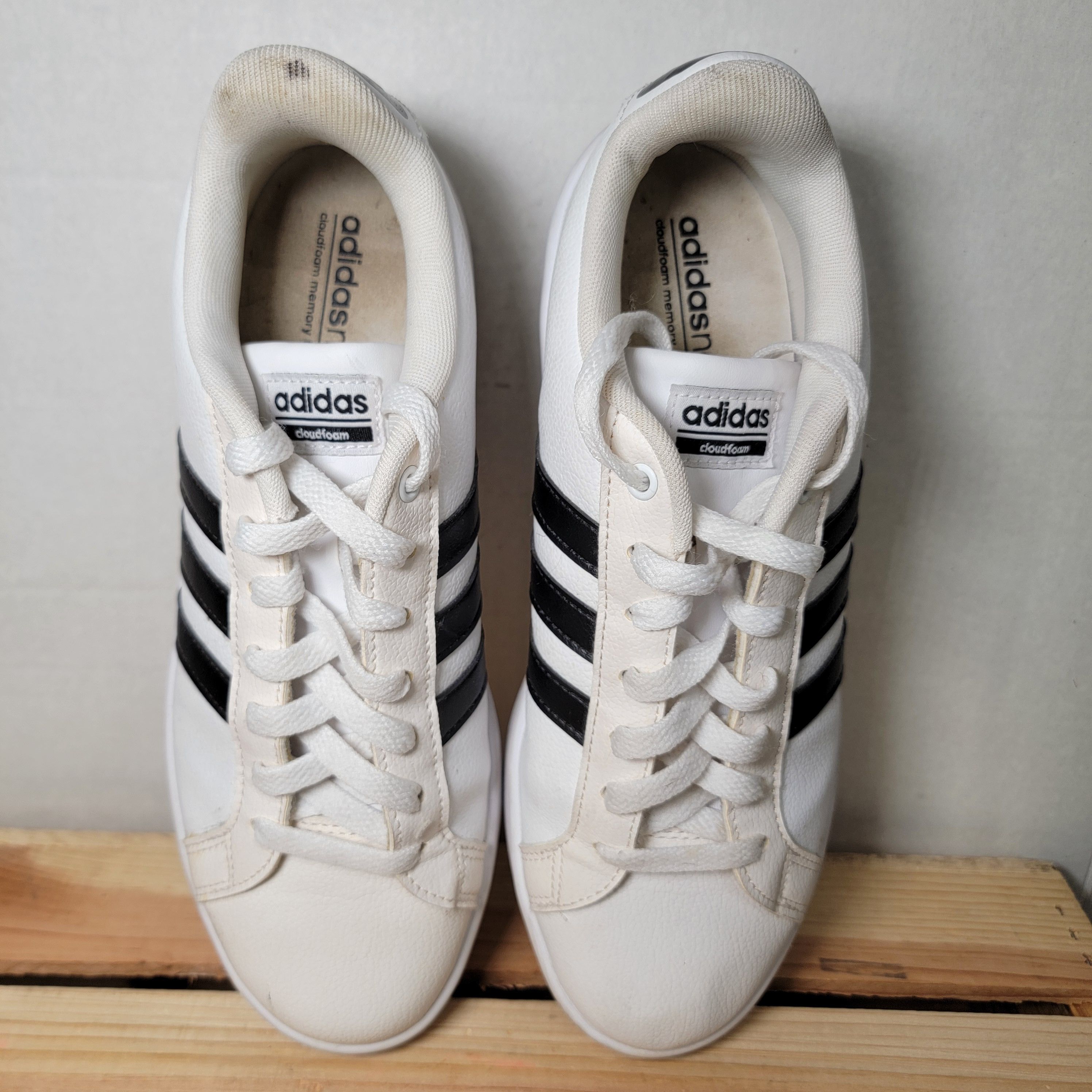 Adidas Adidas Neo Cloud-Foam Classic B&W Low Top Shoes - Size 9.5 Size US 9.5 / EU 42-43 - 2 Thumbnail