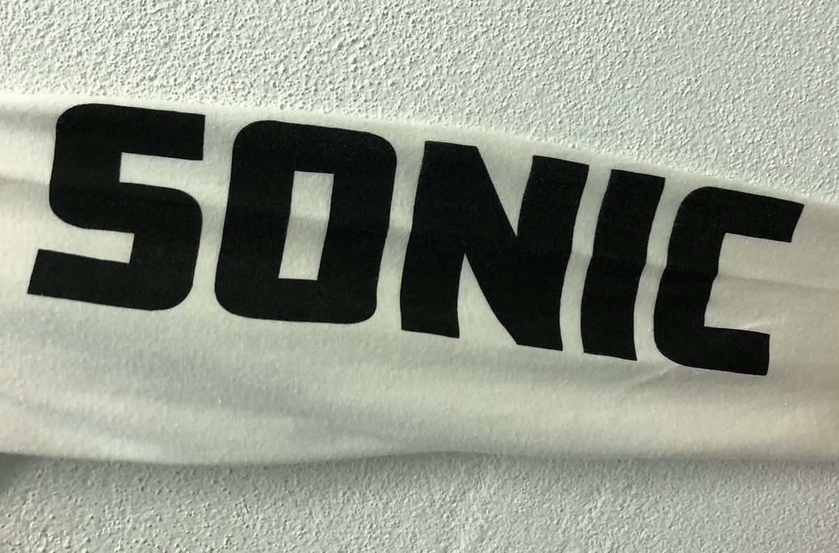H&M H&M Sonic The Hedgehog Long Sleeve T-Shirt Size US M / EU 48-50 / 2 - 6 Thumbnail