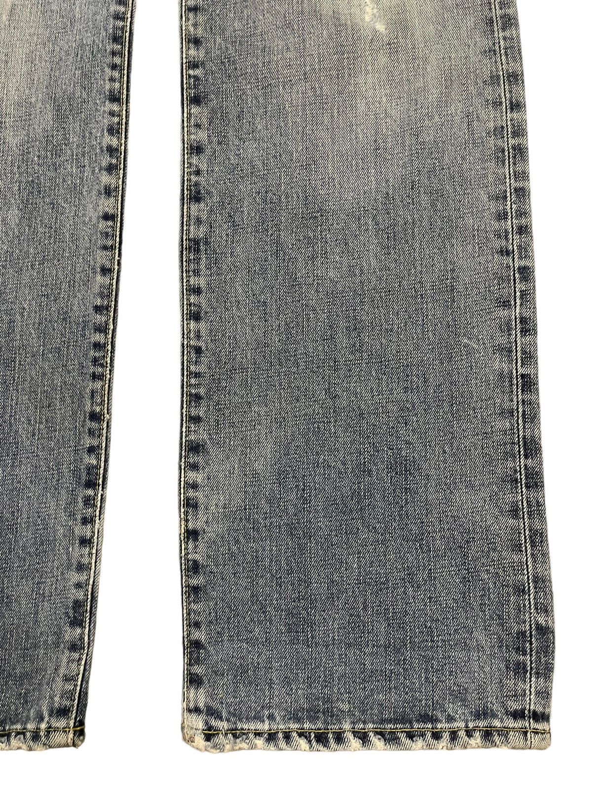Uniqlo Vintage Japanese Uniqlo Blue Wash Distressed Loose Jeans Size US 32 / EU 48 - 6 Thumbnail