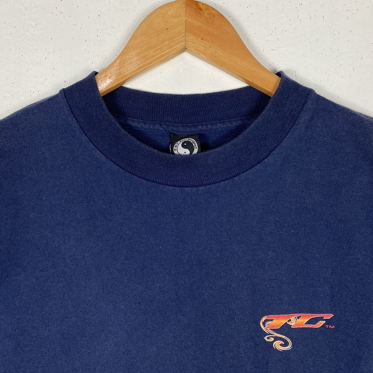 Vintage VINTAGE 90's T&C SURF DESIGNS HAWAII SURFBOARDS TEE Size US S / EU 44-46 / 1 - 5 Thumbnail