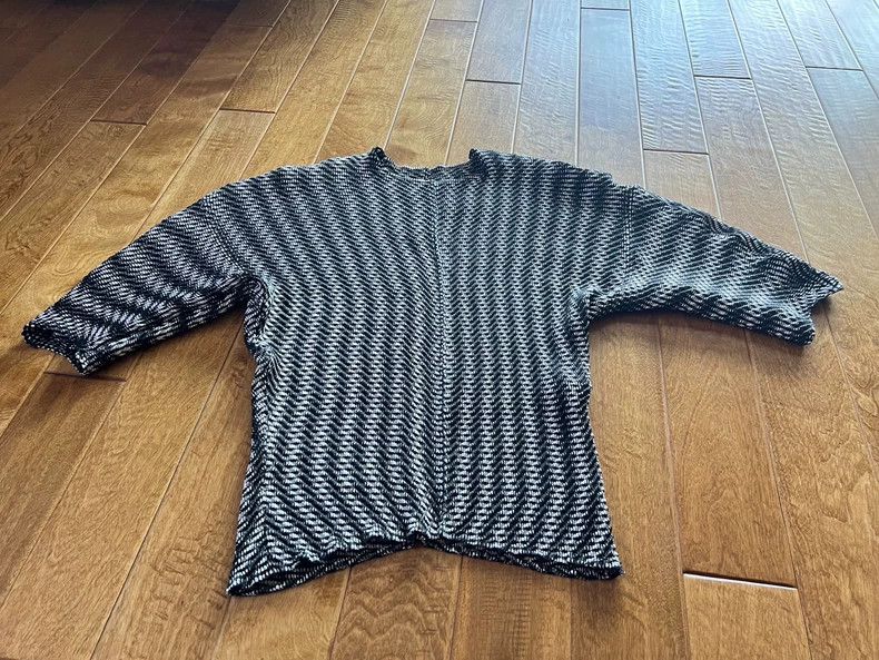 Issey Miyake Issey Miyake size:2 A long-sleeved shirt in gray and white Size M / US 6-8 / IT 42-44 - 1 Thumbnail