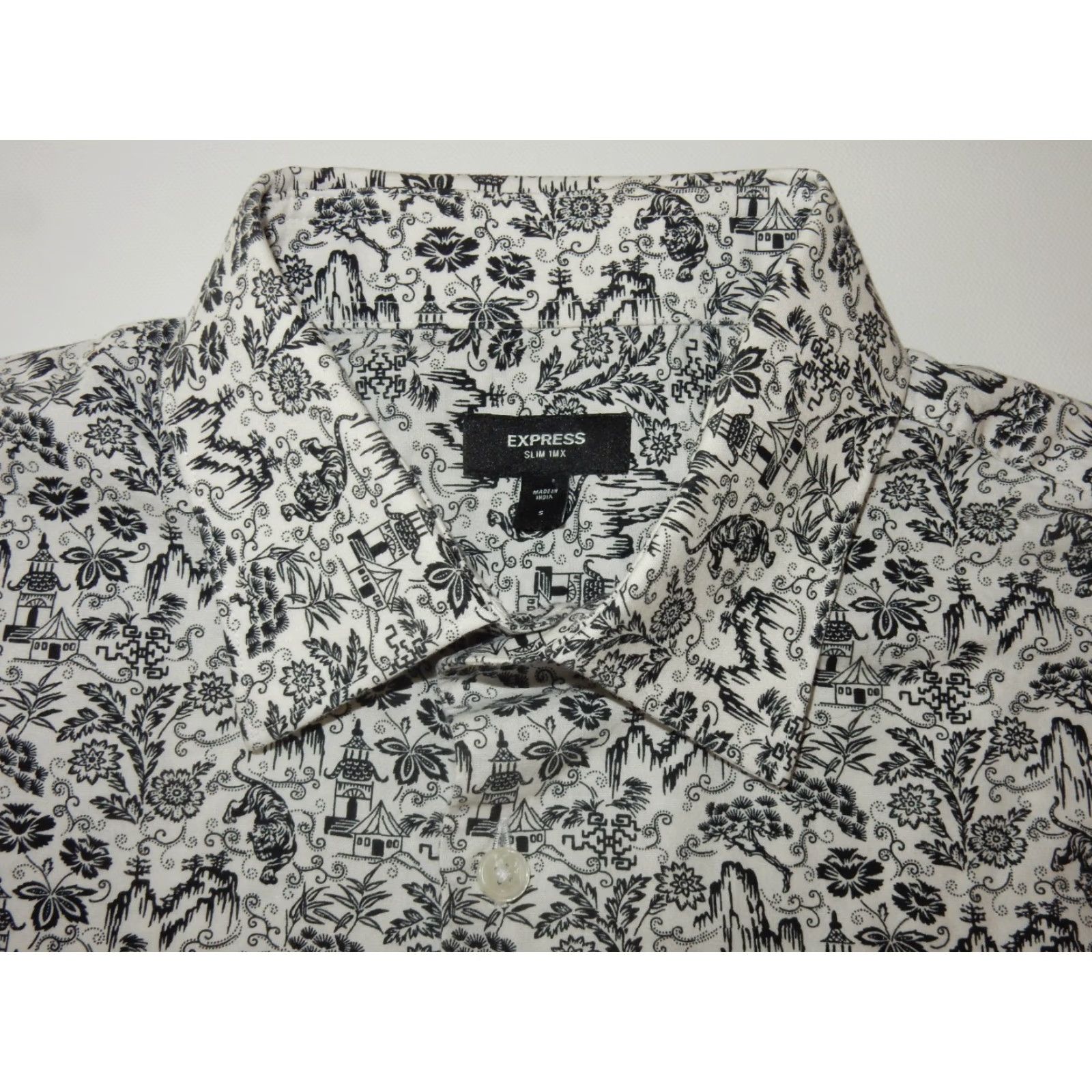 Express Express Men’s Long Sleeve Button-Front Shirt S Slim Tigers Buddhist Temples Floral White Cotton Size US S / EU 44-46 / 1 - 2 Thumbnail