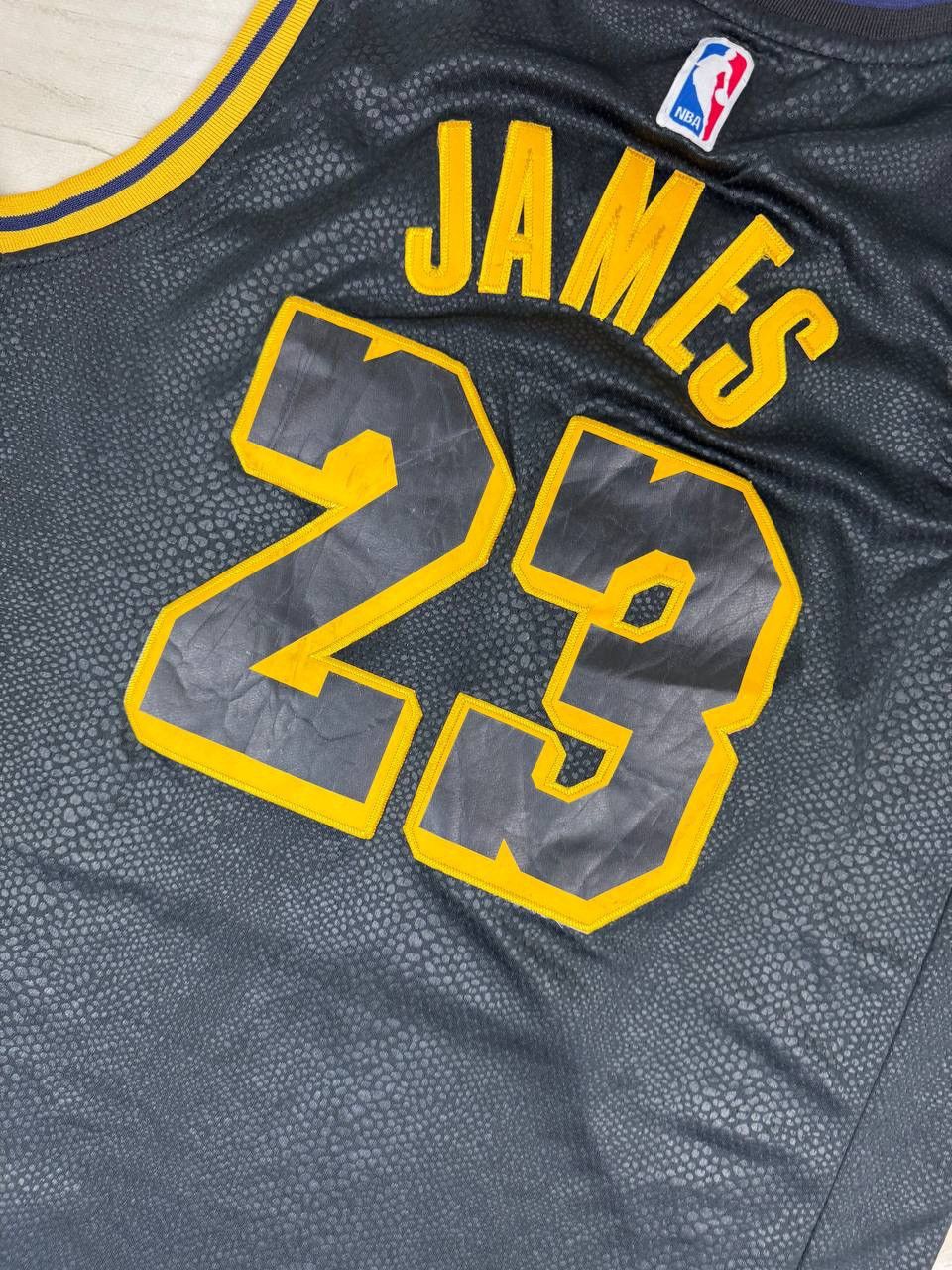 Nike Nike Lakers James #23 NBA Basketball Shirt Jersey Size US M / EU 48-50 / 2 - 12 Thumbnail