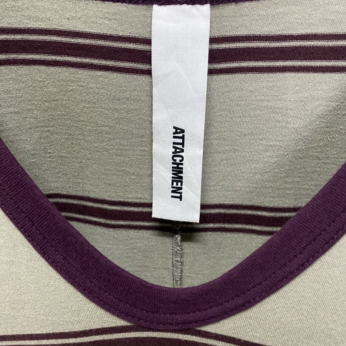 Attachment Attachment V-neck 3quarters tee Size US S / EU 44-46 / 1 - 5 Thumbnail