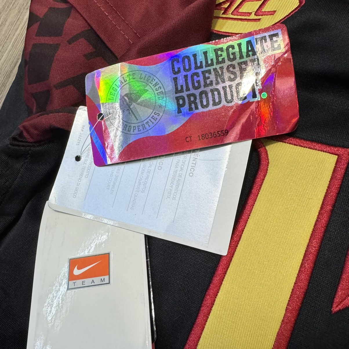 Nike Nike Florida State Seminoles Football signed Jersey (COA) Size US L / EU 52-54 / 3 - 10 Thumbnail