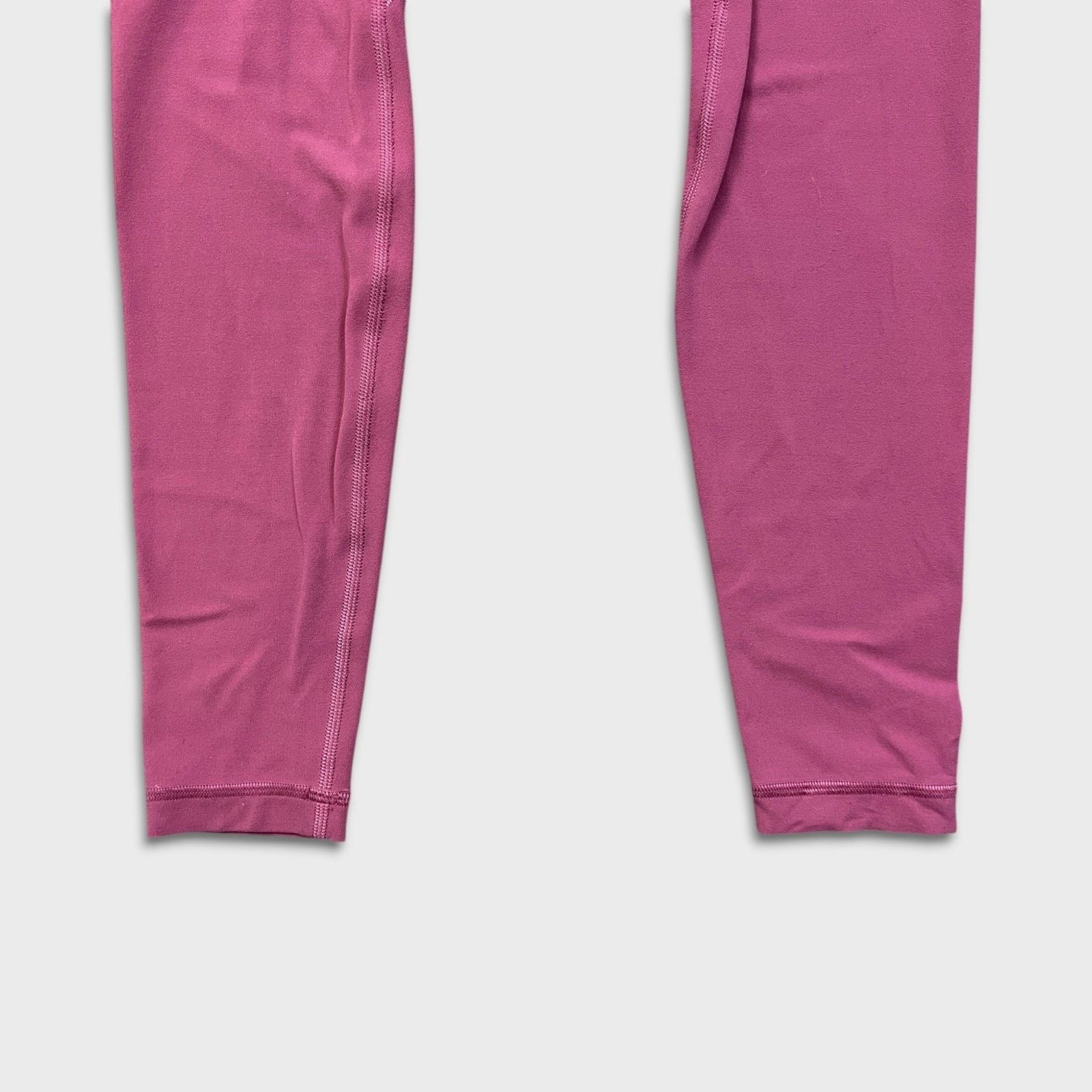 Lululemon Lululemon Align Pant 28" Size 2 High Rise Pilates Leggings Size 26" / US 2 / IT 38 - 3 Thumbnail