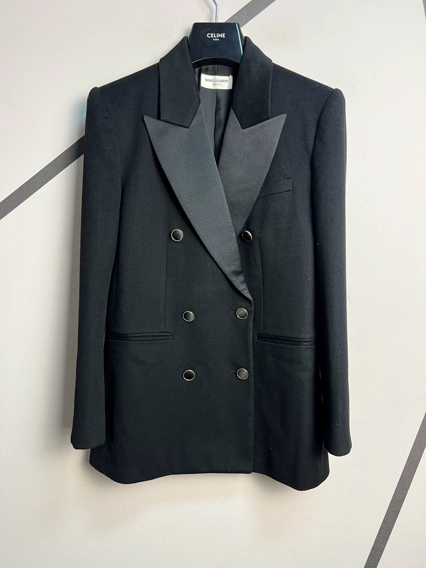 Saint Laurent Paris Authentic Saint Laurent double-breasted cashmere blazer Size S / US 4 / IT 40 - 1 Thumbnail