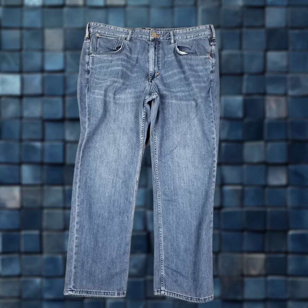 Tommy Bahama Tommy Bahama Jeans Bobcat Denim Blue Jeans Stretch 40X30 Men Shirt? Size US 40 / EU 56 - 1 Thumbnail