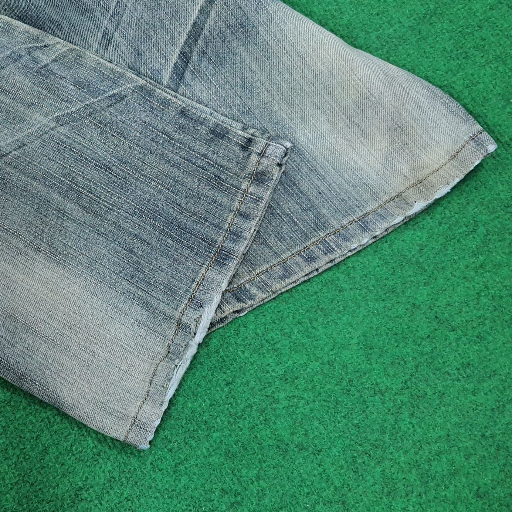 FUSAI Vintage FUSAI Focus USA Y2K Jeans C258N25 Size US 33 - 6 Thumbnail