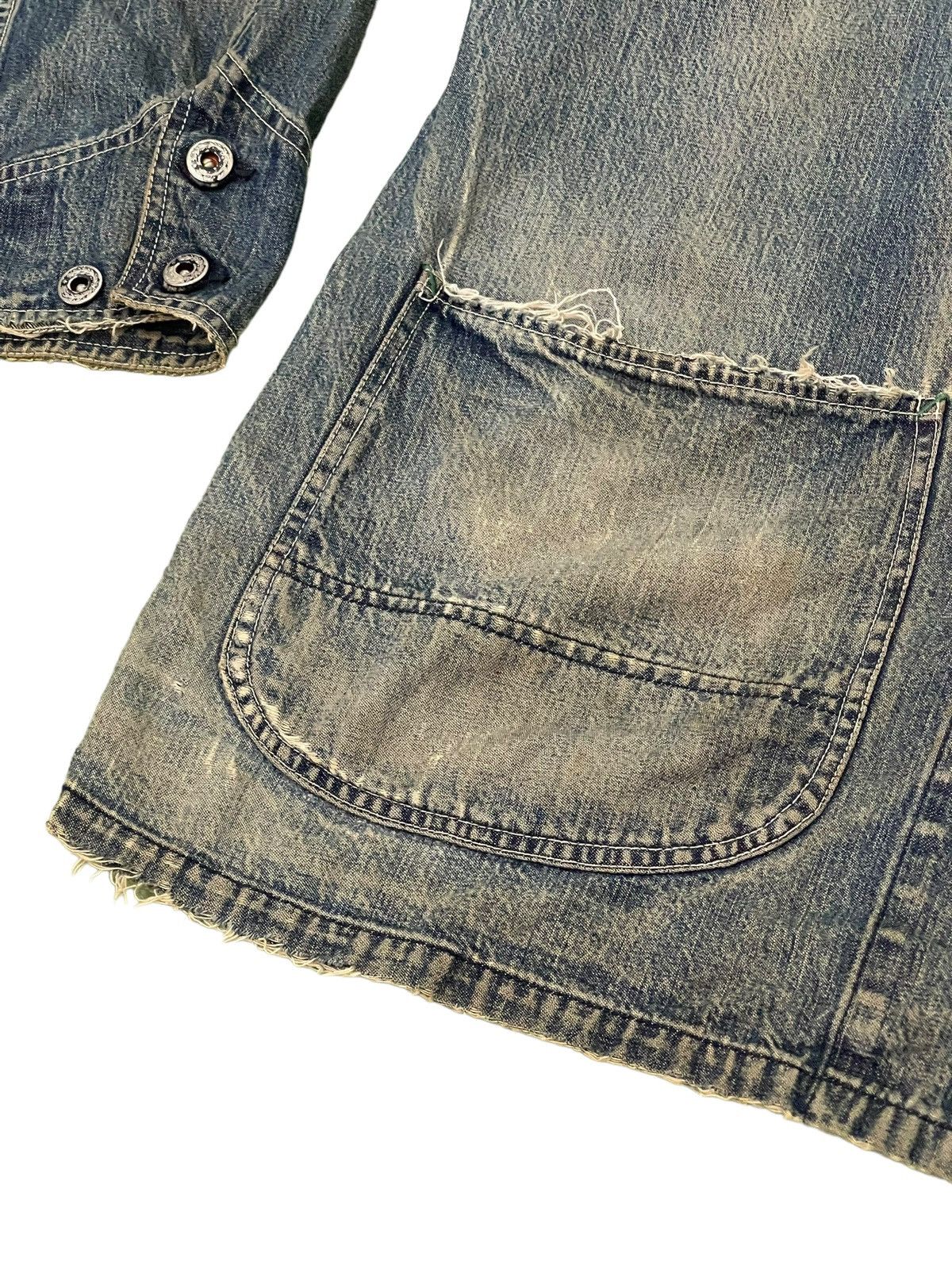 Sugar Cane Damaged Faded Sugar Canes Chore Jacket Distress Denim 5🟩8 Size US L / EU 52-54 / 3 - 8 Thumbnail