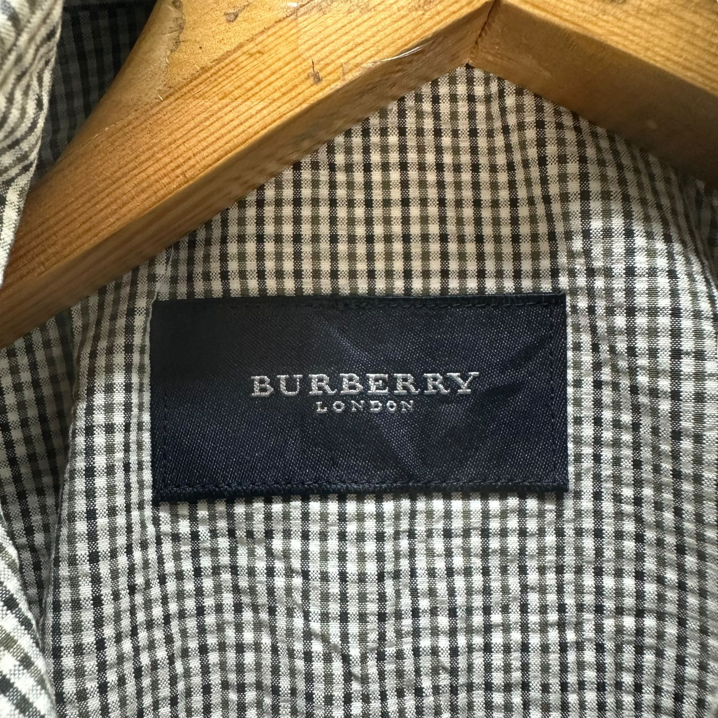 Burberry BURBERRY MINI CHECKED PLAID BUTTON UP SHIRT #8728-023 Size US M / EU 48-50 / 2 - 6 Thumbnail