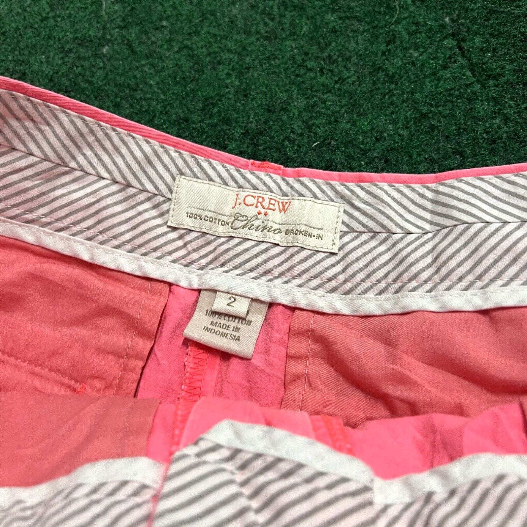 J.Crew J.Crew Womens Chino Broken In Pink Shorts Size 2 100% Cotton Size 26" / US 2 / IT 38 - 3 Thumbnail