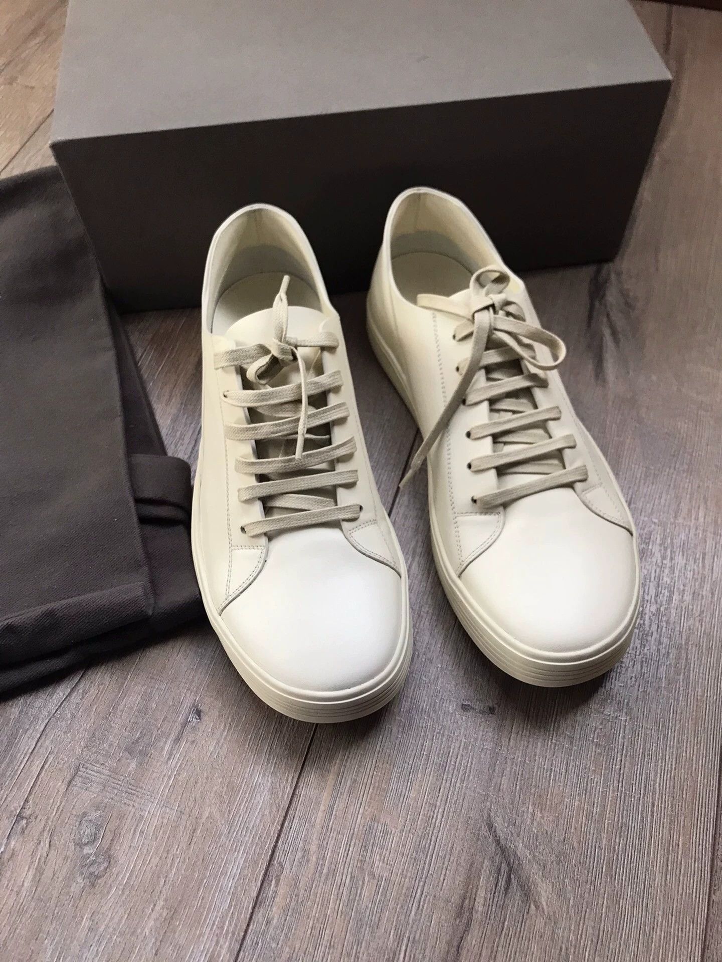 Rick Owens Rick Owens RO Low Top Triangle Ivory Leather Sneaker 43 Size US 10 / EU 43 - 1 Thumbnail