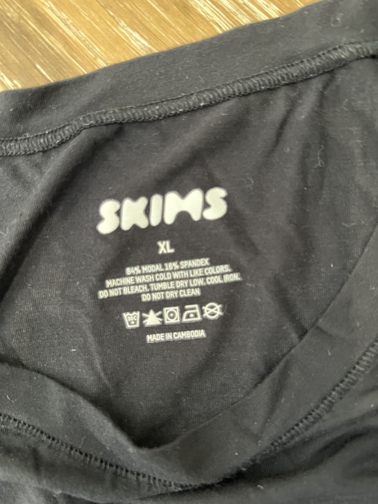 Kim Kardashian 2 Skims tee Size US XL / EU 56 / 4 - 5 Thumbnail