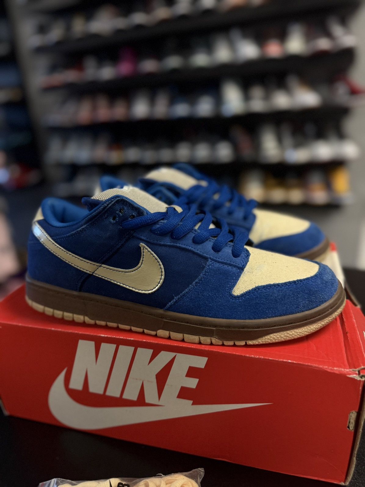 Nike Size 11 - Nike Dunk Pro SB Low Gold Rail 2008 RARE Size US 11 / EU 44 - 3 Thumbnail