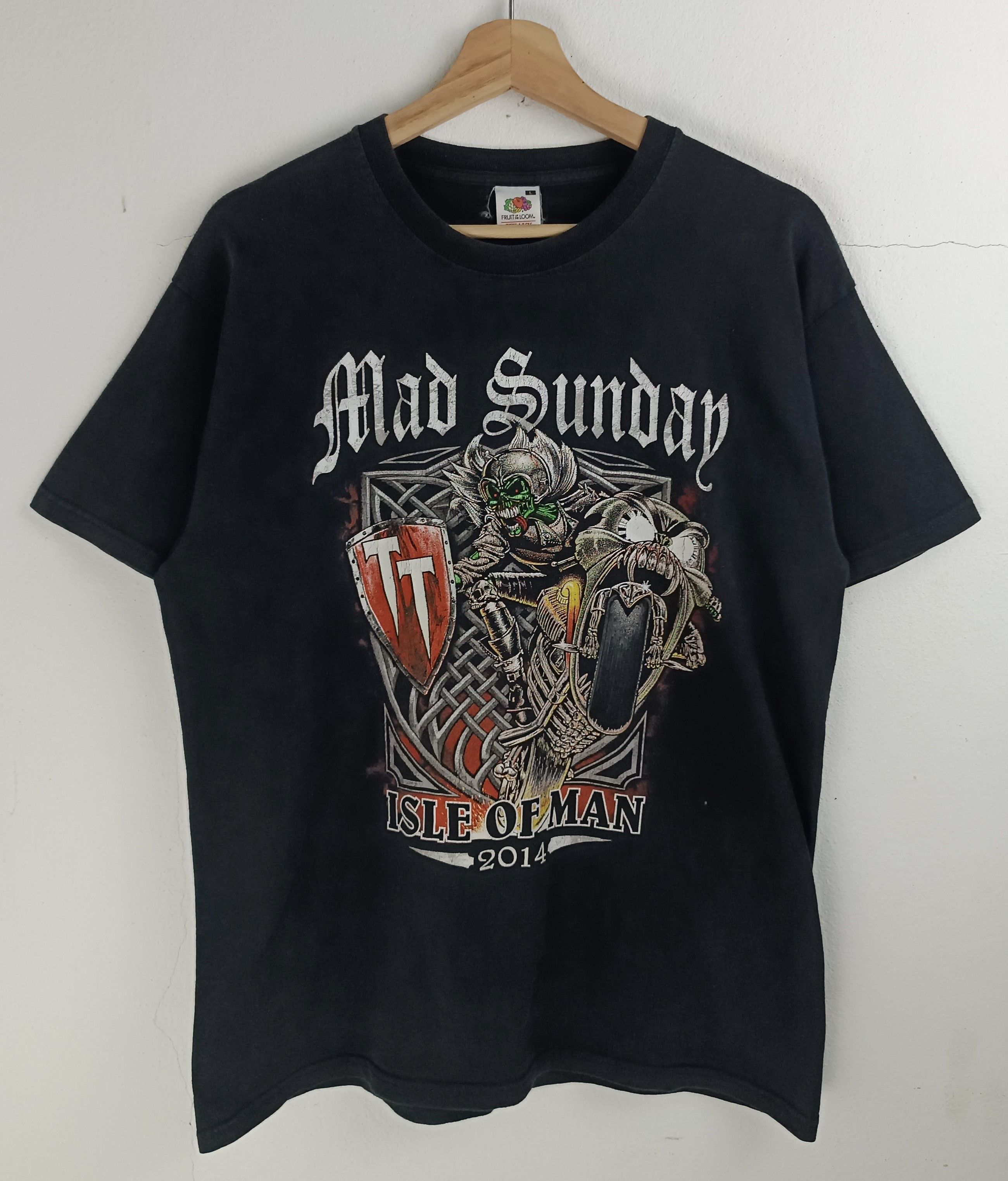 Vintage VINTAGE 2014 ISLE OF MAN MAD SUNDAY RACING GRANDPRIX MOTOGP Size US L / EU 52-54 / 3 - 3 Thumbnail