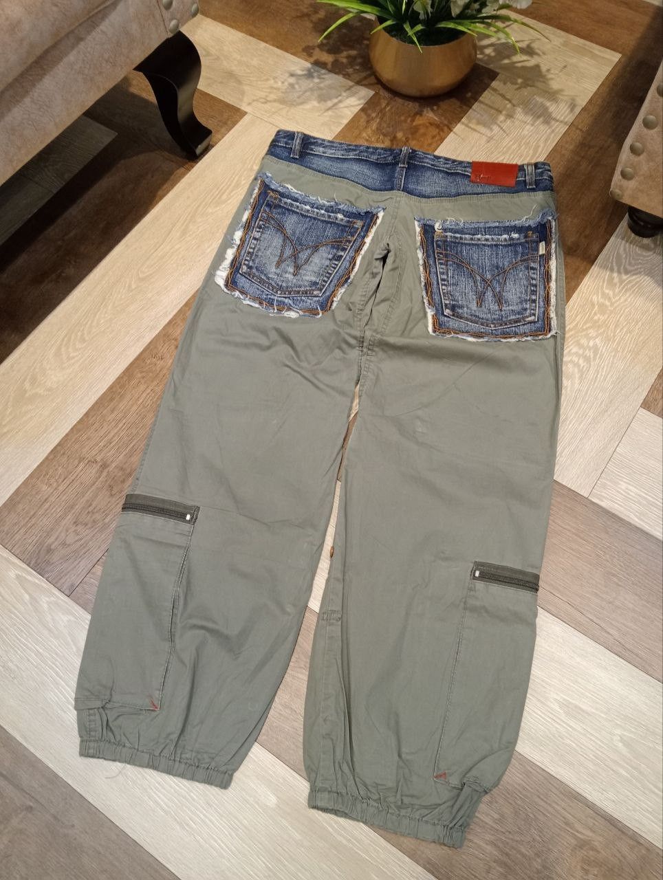 Japanese Brand ROMP LOW RISE MULTIPOCKET PARACHUTE PANTS Size 35" - 3 Thumbnail