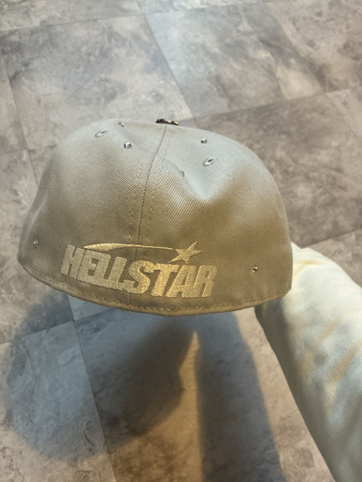HELLSTAR 7 5/8 HELLSTAR fitted hat with rhinestones Size ONE SIZE - 3 Thumbnail