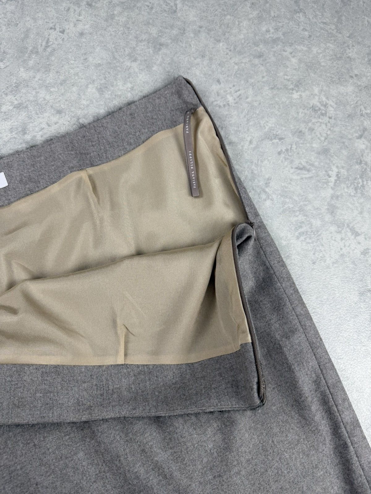 Fabiana Filippi Fabiana Filippi Wool Cashmere Skirt Grey Size XL Size 34" / US 12 / IT 48 - 9 Thumbnail