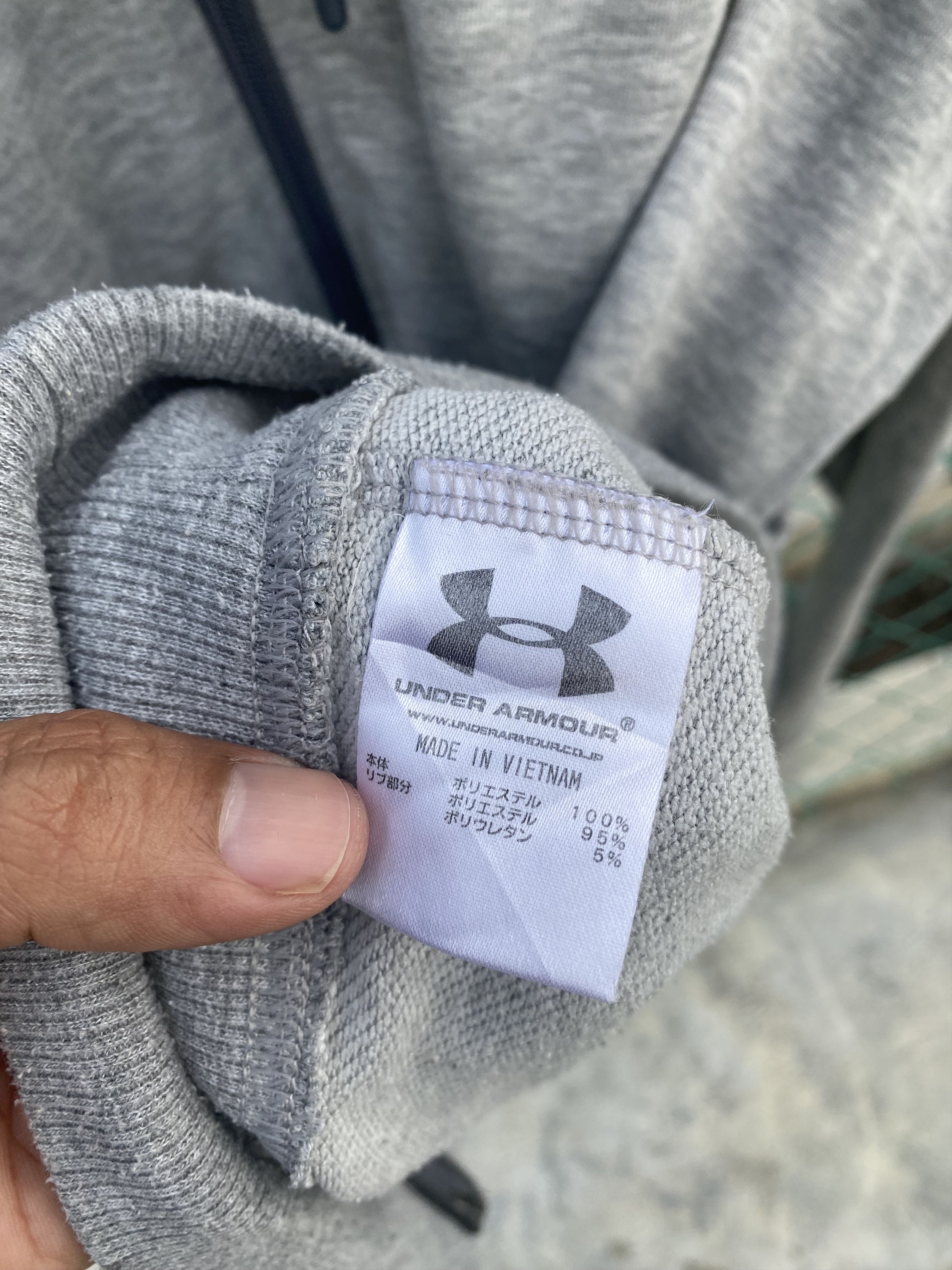 Under Armour ⚡️Steals⚡️Under Armour big logo zip up hoodies Size US XL / EU 56 / 4 - 6 Thumbnail