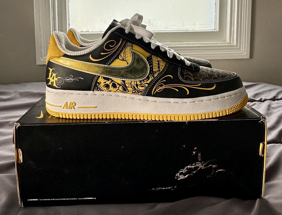 Nike Nike Air Force 1 Low Mr. Cartoon Livestrong Size US 11 / EU 44 - 4 Thumbnail