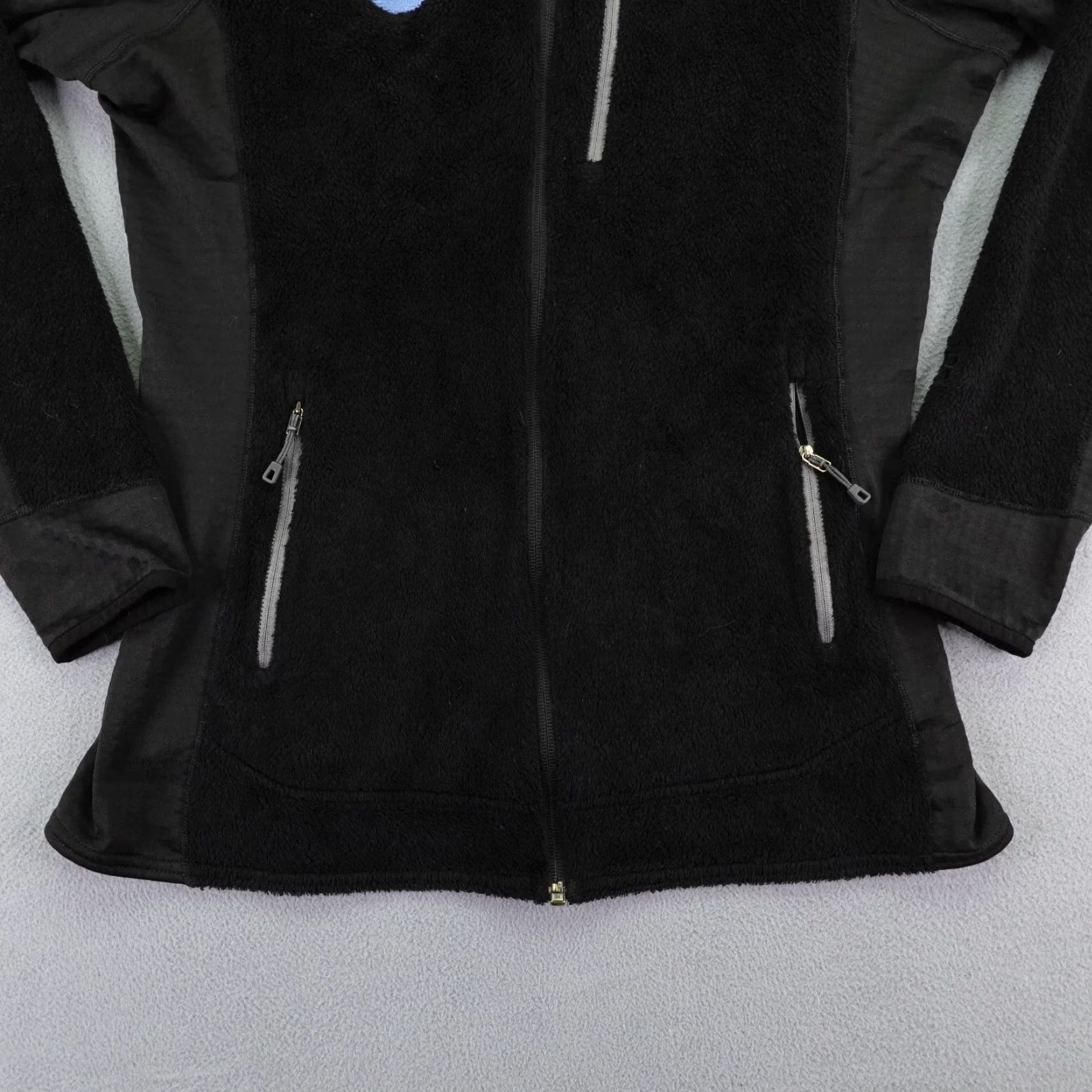 Patagonia Patagonia Jacket Womens Large Black Regular R2 Polartec Fleece Sweatshirt Coat Size L / US 10 / IT 46 - 4 Thumbnail