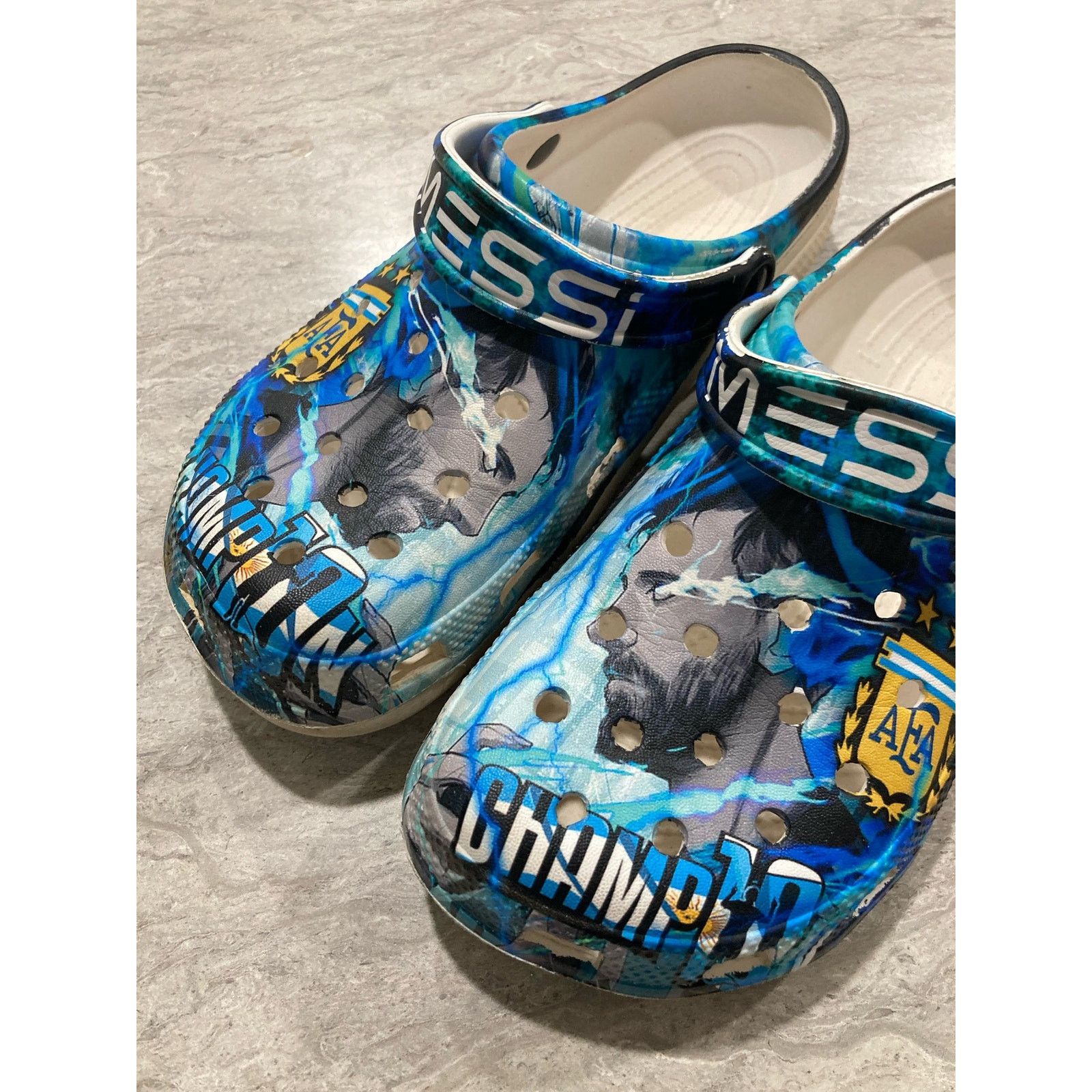 Other Lionel Messi Champions Unisex Waterproof Clog Shoes 10.5 44 Size US 10.5 / EU 43-44 - 2 Thumbnail