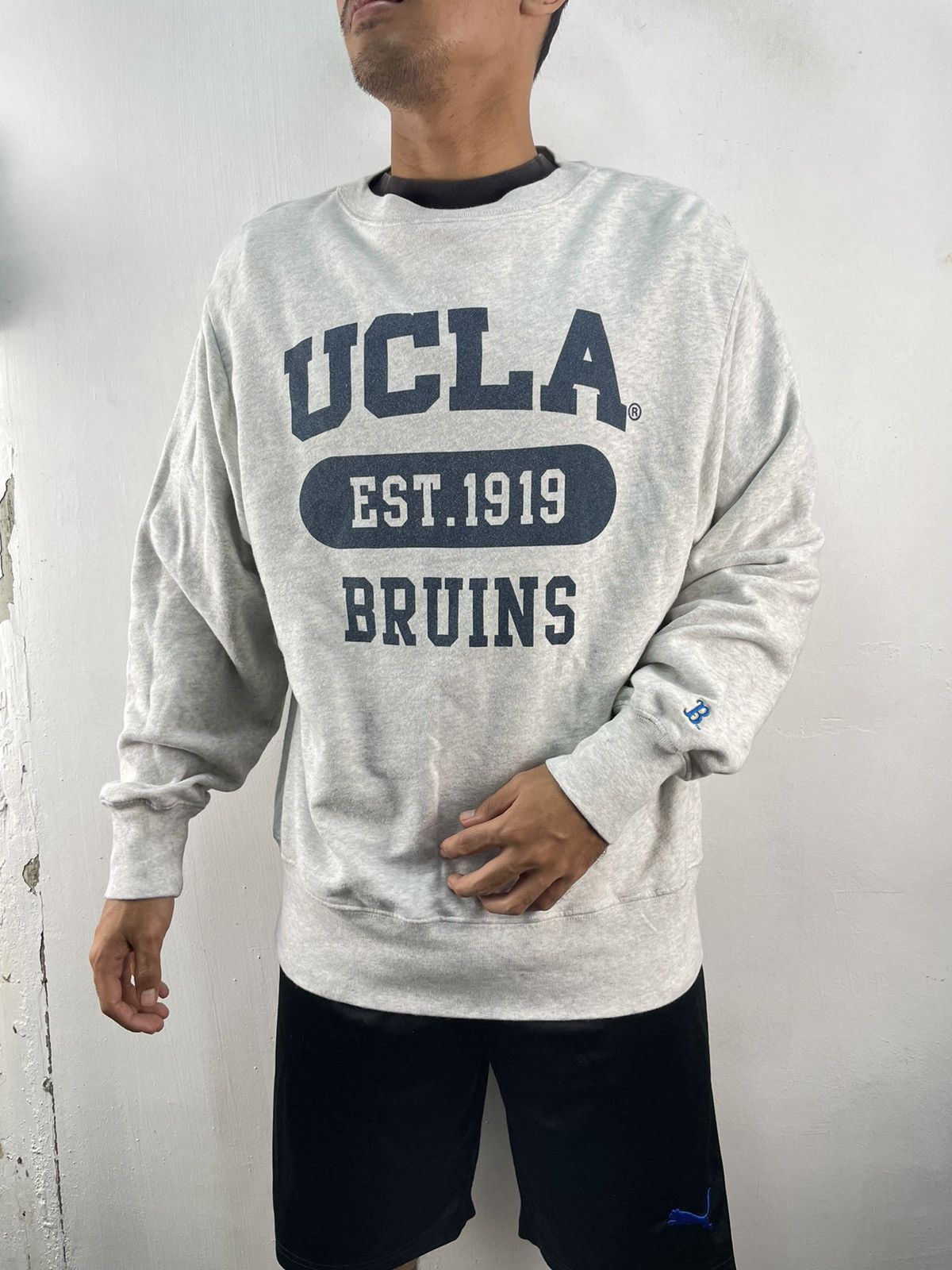 Vintage Vintage UCLA Bruins Sweatshirt Baggy Oversized Size US M / EU 48-50 / 2 - 1 Thumbnail