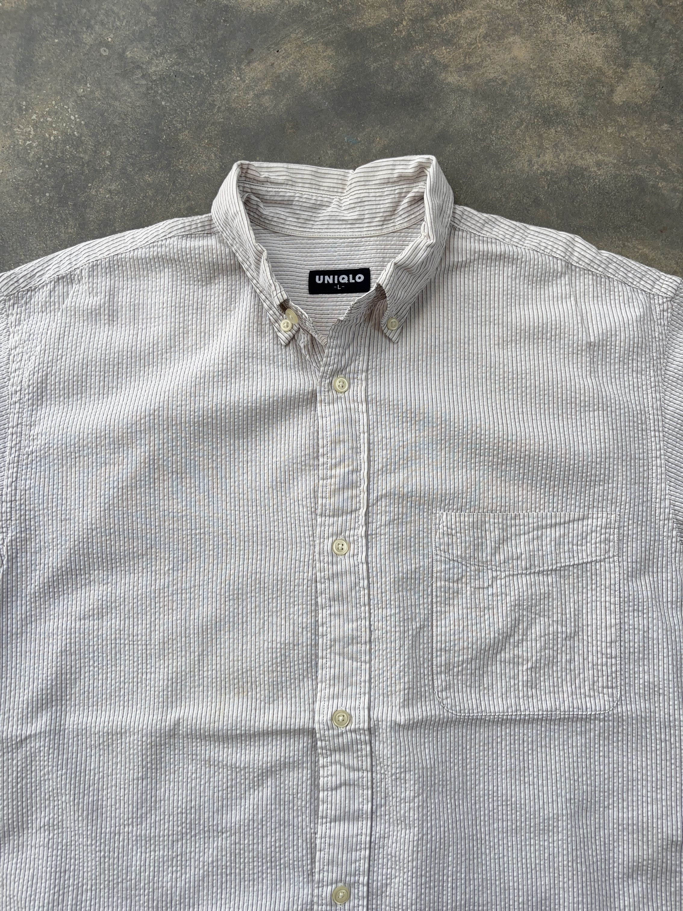 Uniqlo Uniqlo White Stripe Button Up Shirt Size US L / EU 52-54 / 3 - 4 Thumbnail