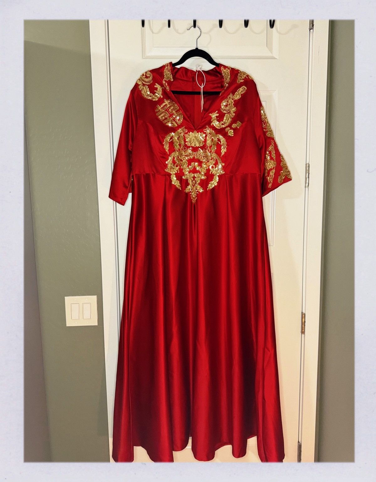 Other Traditional Chinese Wedding Dress – Size XXXXXL (New) Size 4XL / US 24-26 - 1 Thumbnail