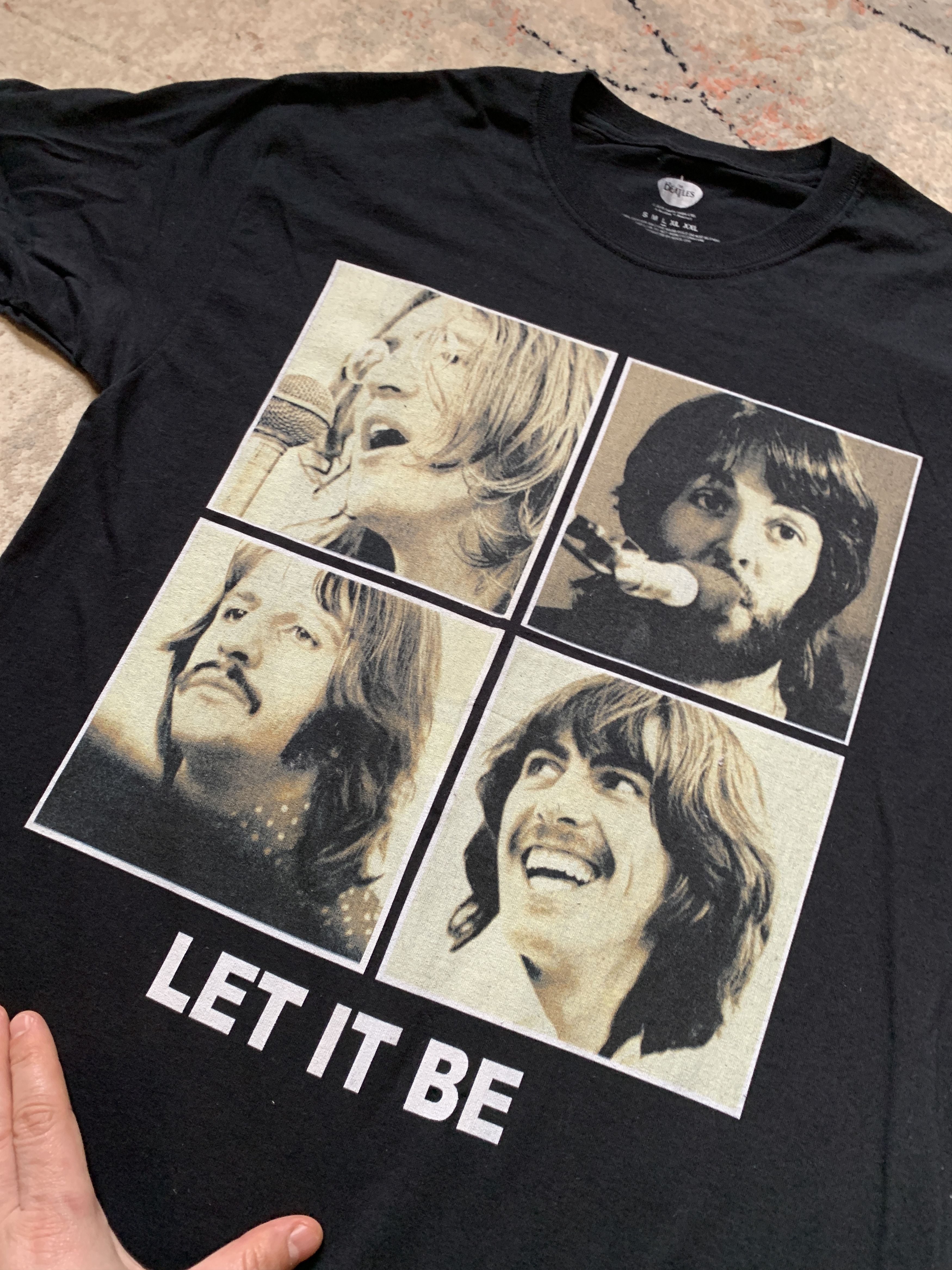 Band Tees The Beatles 2018 Let It Be Tee Size US L / EU 52-54 / 3 - 3 Thumbnail
