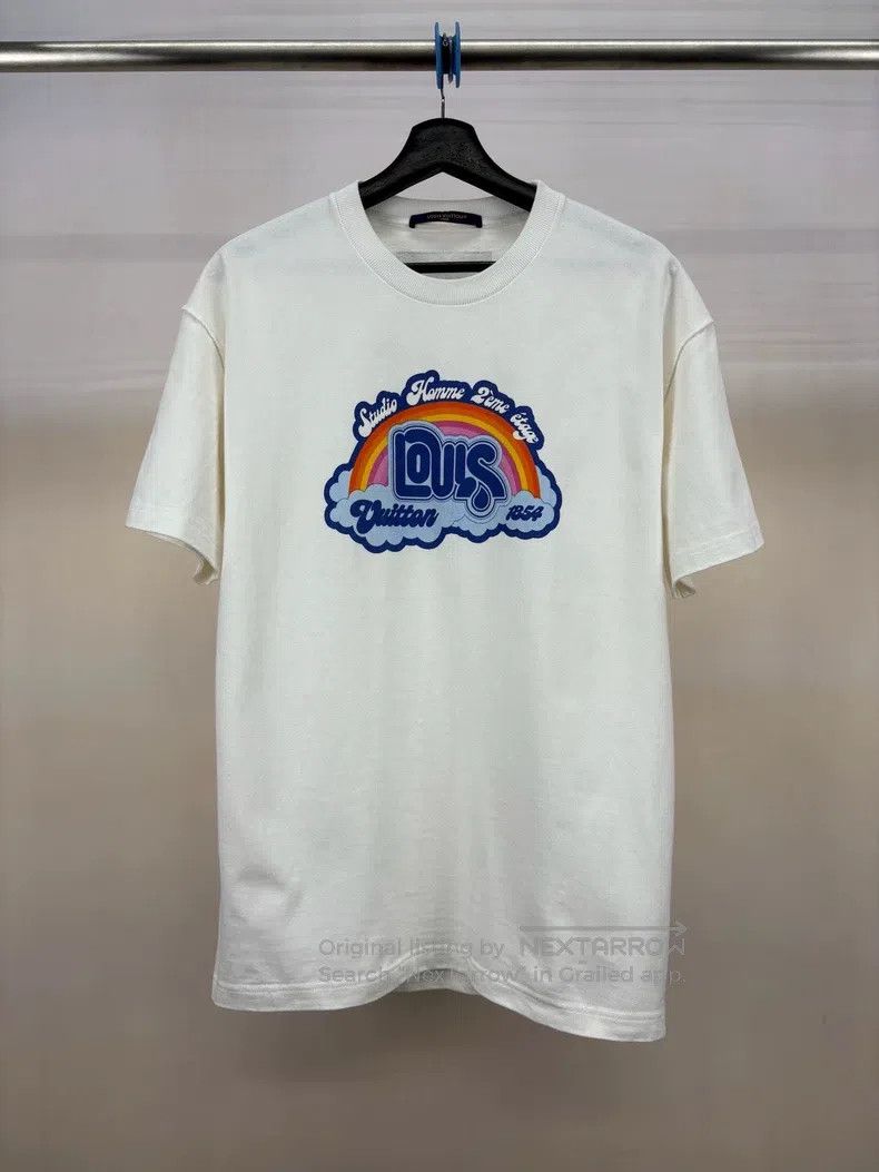 Louis Vuitton Louis Vuitton Rainbow Cloud Short Sleeve Size US S / EU 44-46 / 1 - 1 Thumbnail