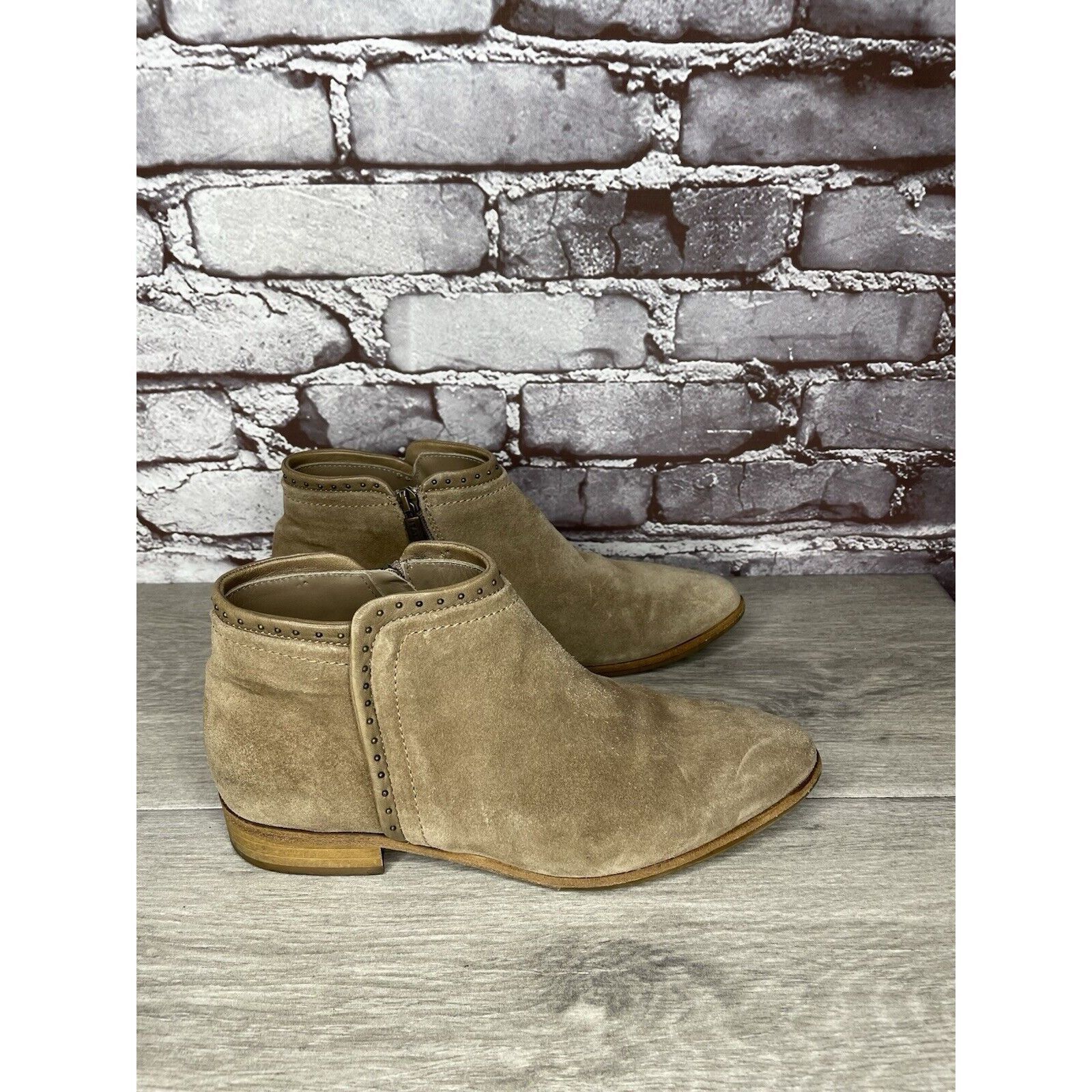 Other ITALEAU Tan Suede Leather Ankle Side Zipper Low Heel Boots W Size US 6.5 / IT 36.5 - 12 Thumbnail