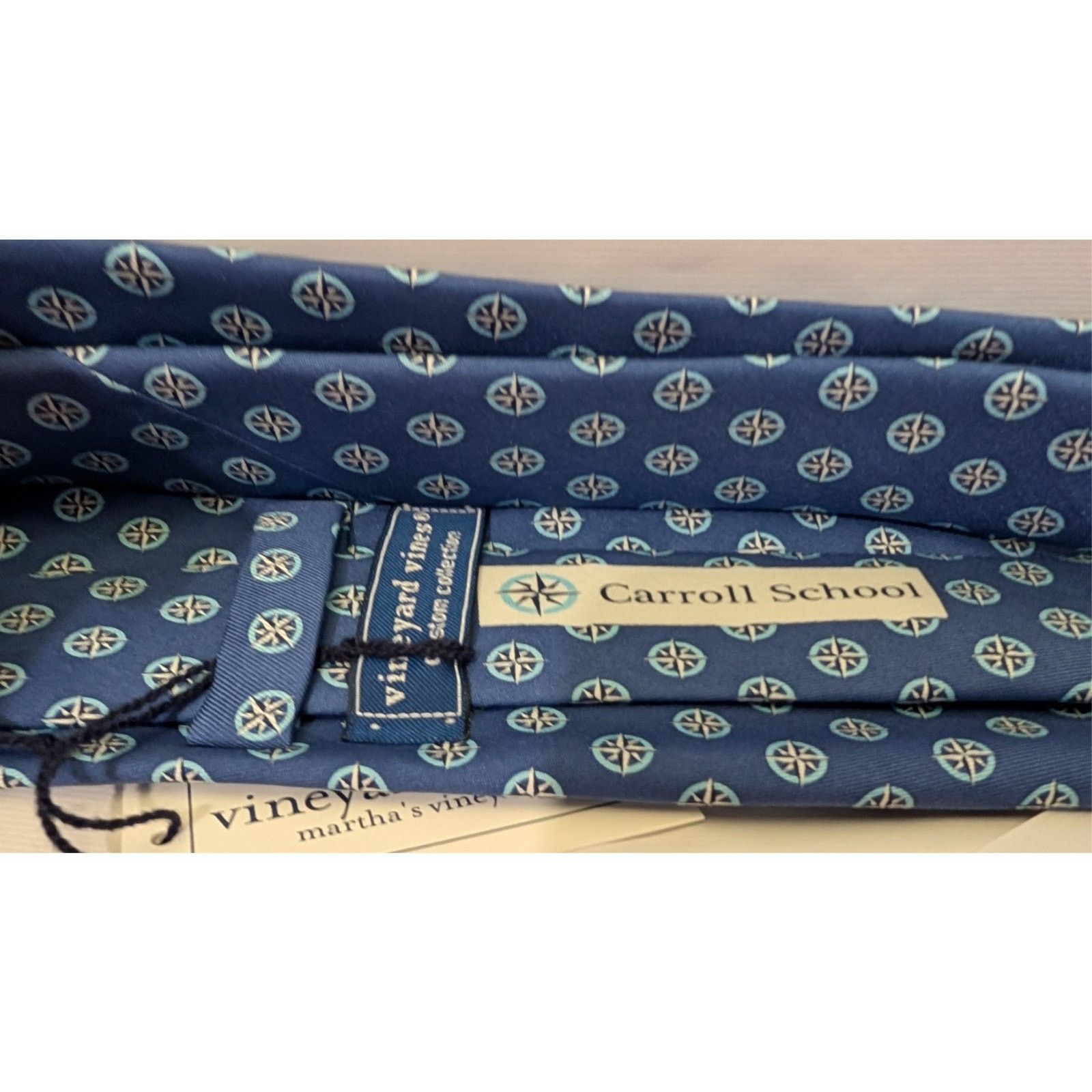 Vineyard Vines Vineyard Vines Custom Collection Men's Blue Multi Silk Tie Size ONE SIZE - 7 Thumbnail