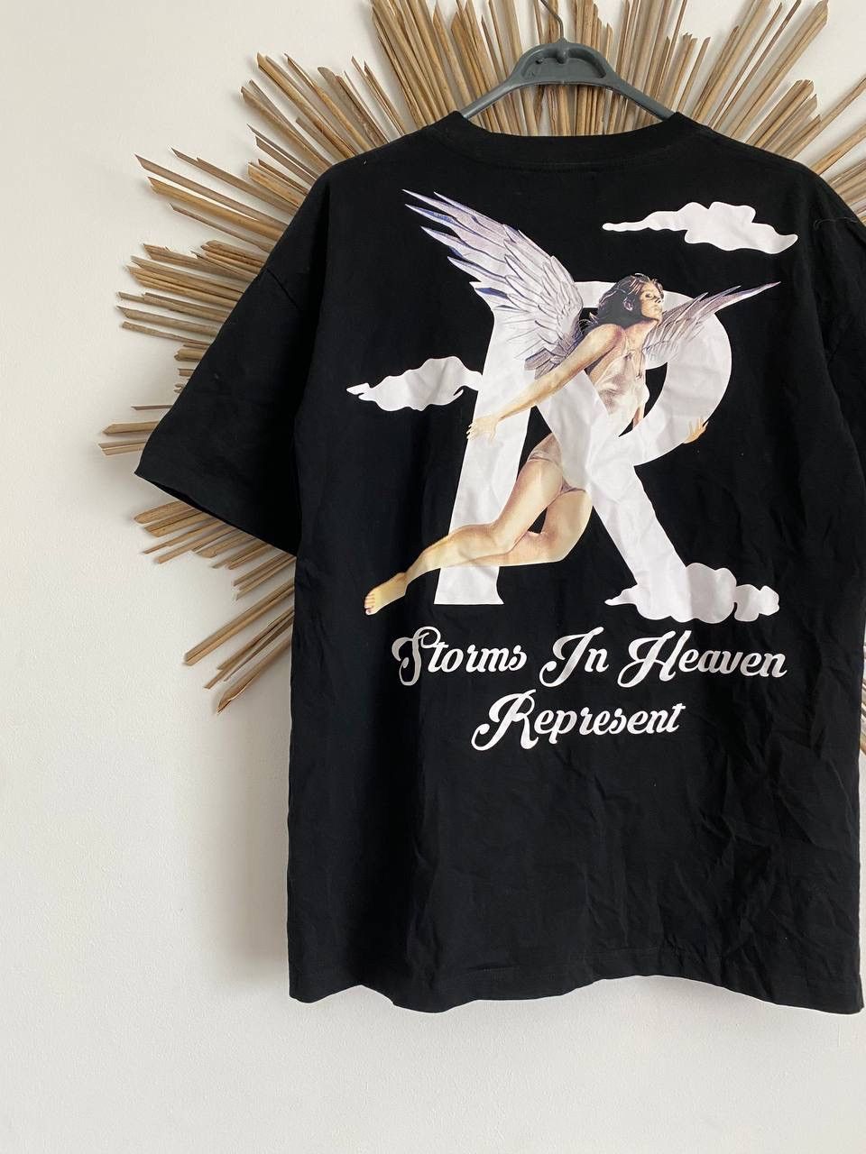 Represent Clo. REPRESENT STORM IN HEAVEN T-SHIRT MUSHROOM Size US L / EU 52-54 / 3 - 4 Thumbnail