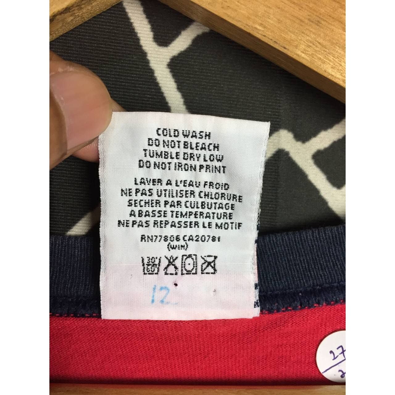 Tommy Hilfiger × Vintage Vtg 90s Tommy Hilfiger Spell Out Logo Made In Usa Tee Size US XXL / EU 58 / 5 - 9 Thumbnail