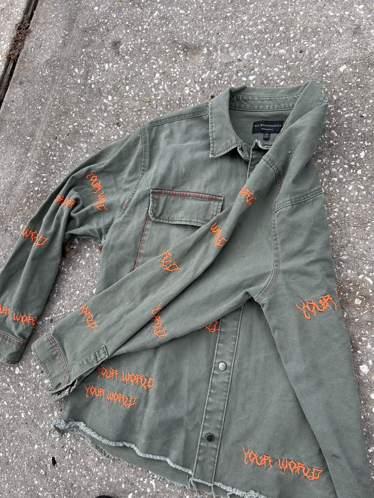 Other 1/1 Your World olive all over embroidery work shirt Size US XL / EU 56 / 4 - 3 Thumbnail