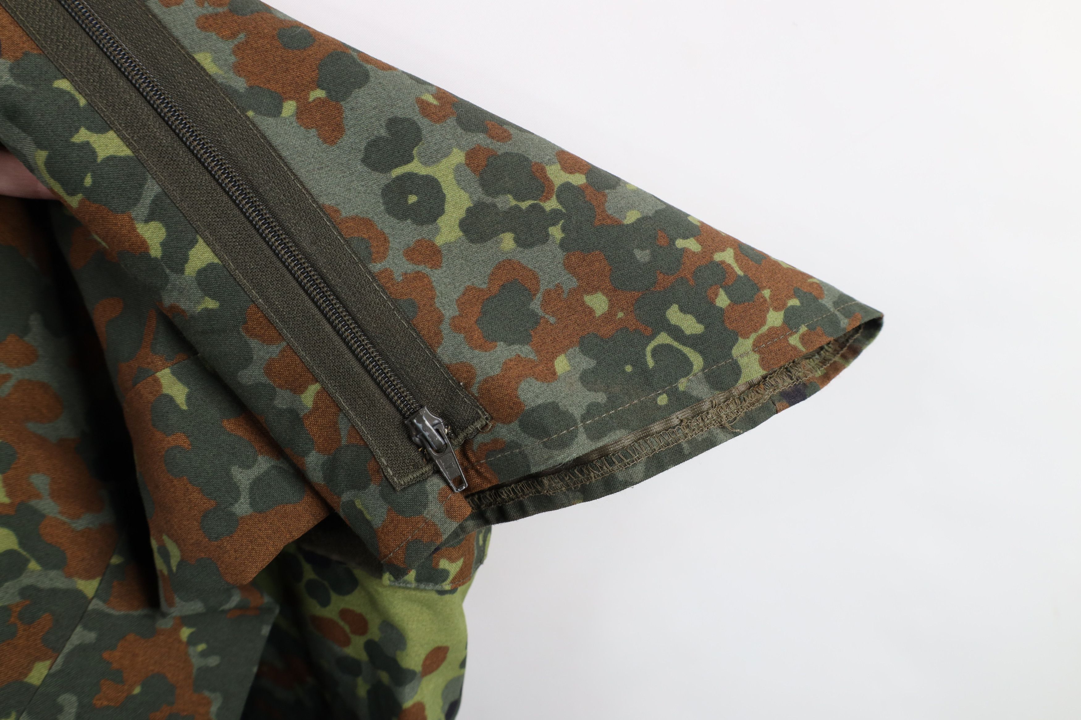 Vintage Vintage 90s Goretex German Military Camouflage Overalls Size US 36 / EU 52 - 8 Thumbnail
