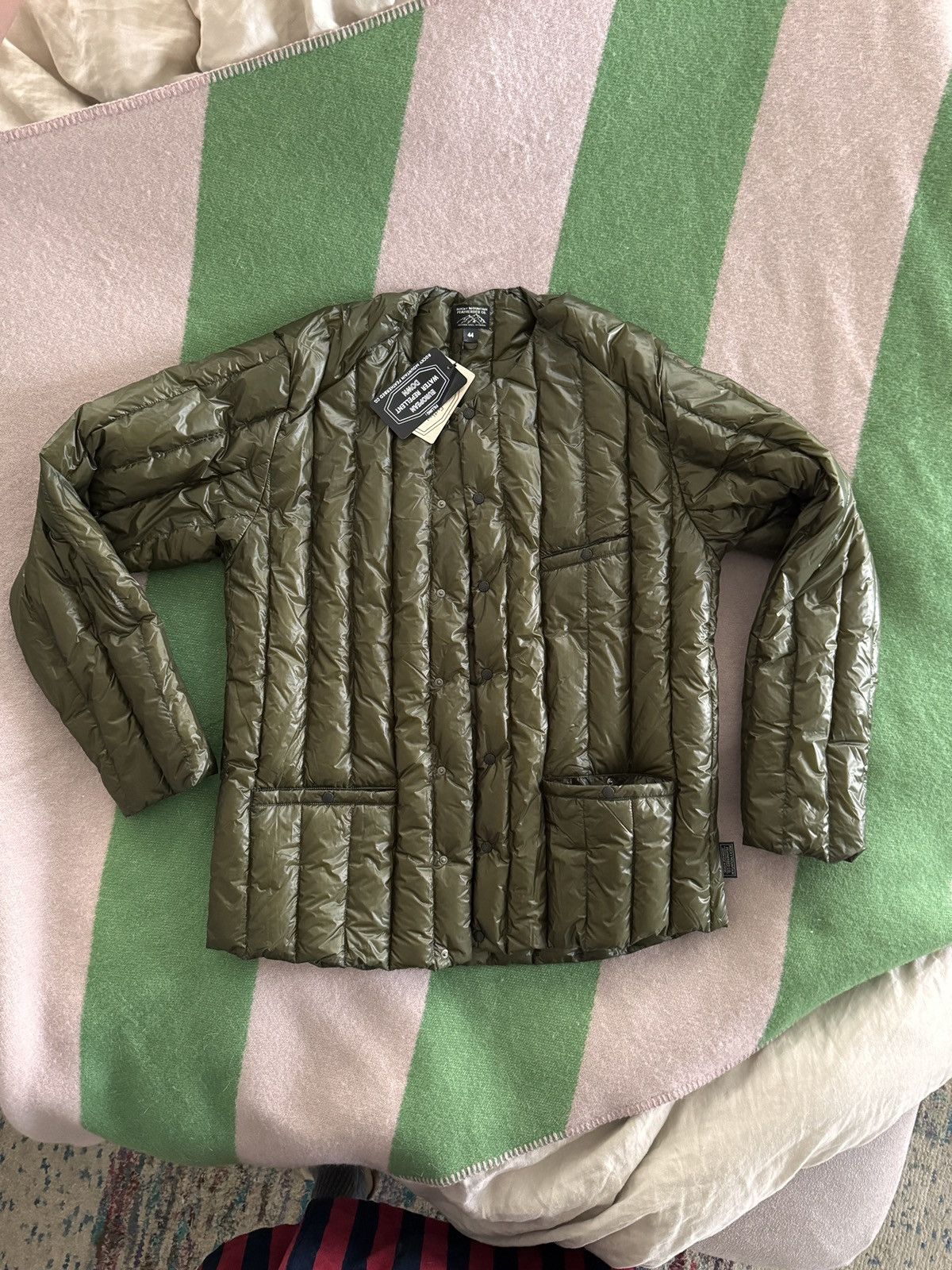 Rocky Mountain Featherbed Rocky Mountain Featherbed 6 Month Cardigan Olive Size US L / EU 52-54 / 3 - 1 Thumbnail