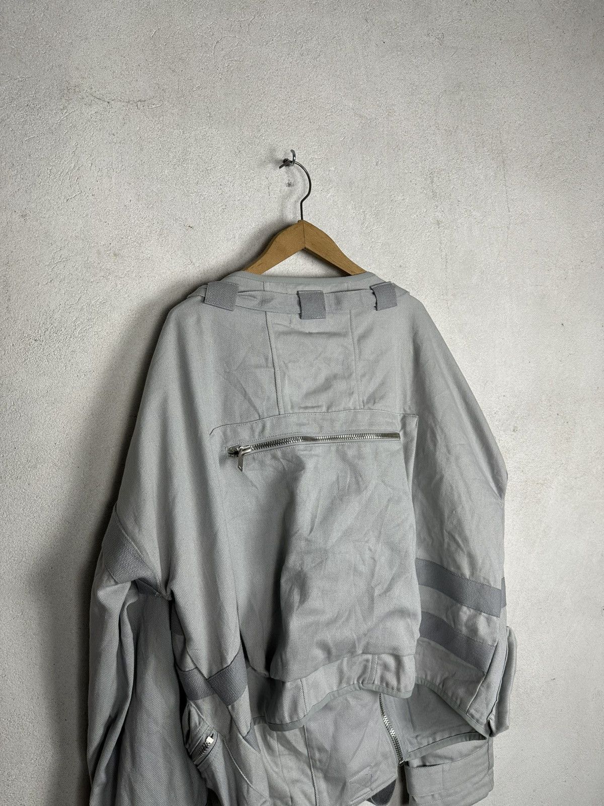 Heliot Emil Heliot Emil SS18 Kamikaze Grey Bomber Jacket Bondage Size US S / EU 44-46 / 1 - 15 Thumbnail