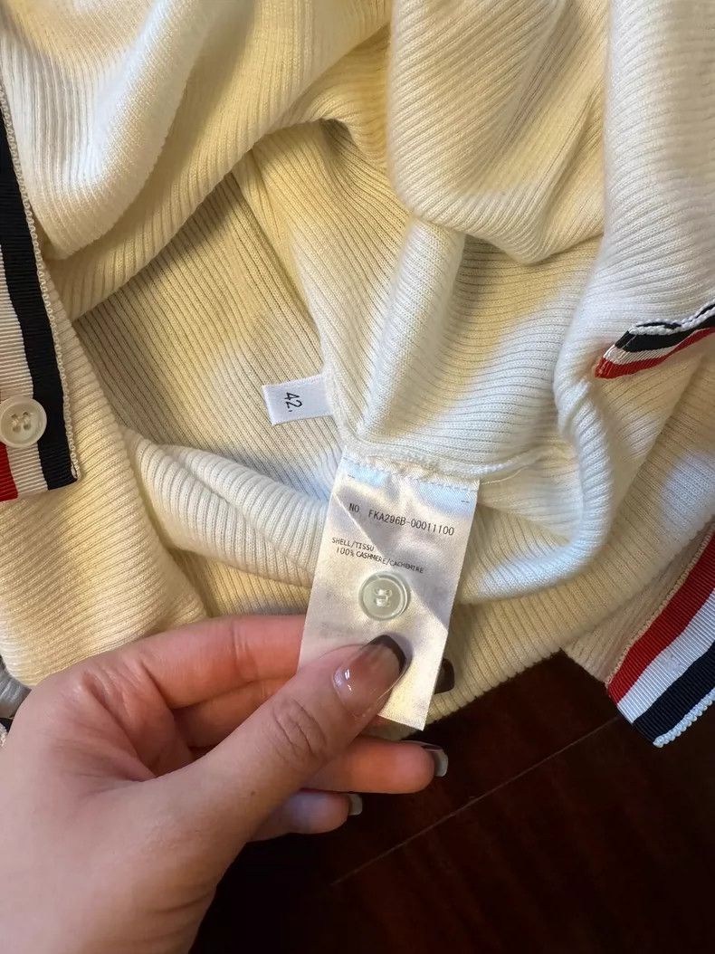 Thom Browne Thom browne White knitted long sleeves 2504-Nextarrow Size US XS / EU 42 / 0 - 3 Thumbnail