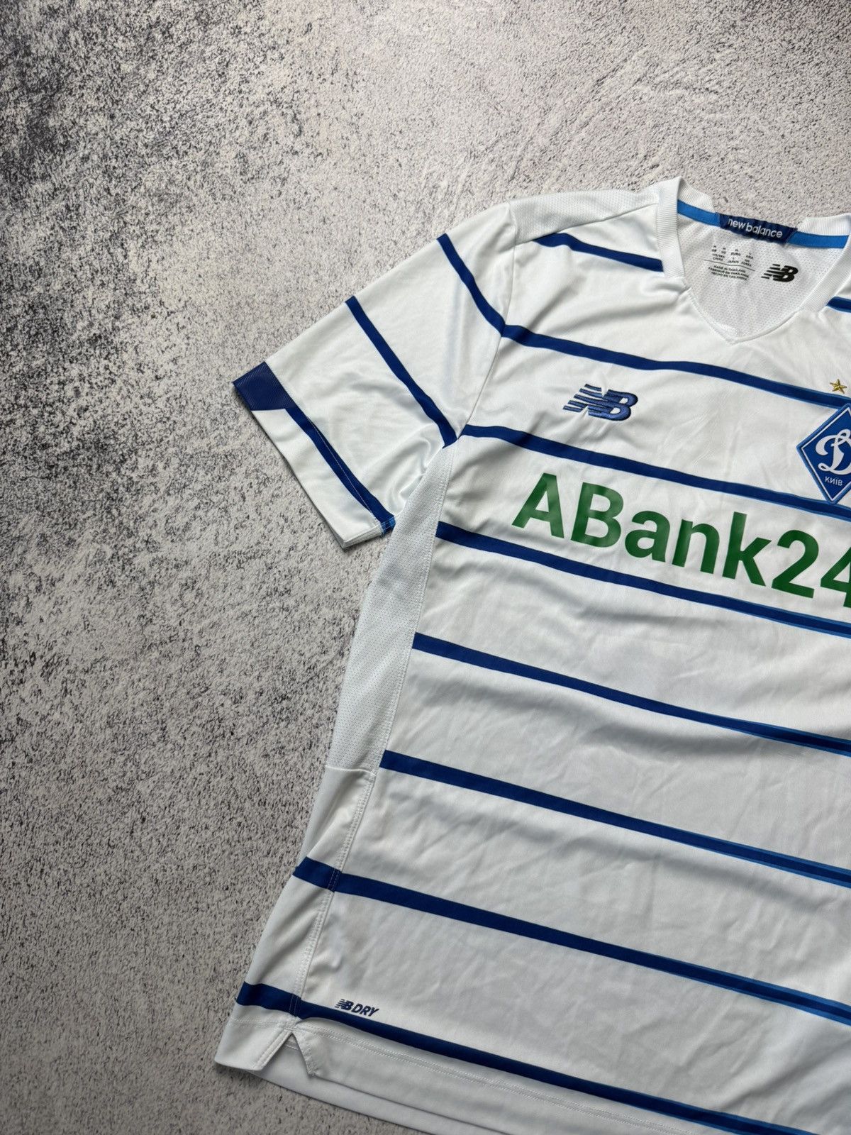 New Balance Vintage New Balance Dynamo Kyiv Jersey A Bank #6 Size US M / EU 48-50 / 2 - 2 Thumbnail