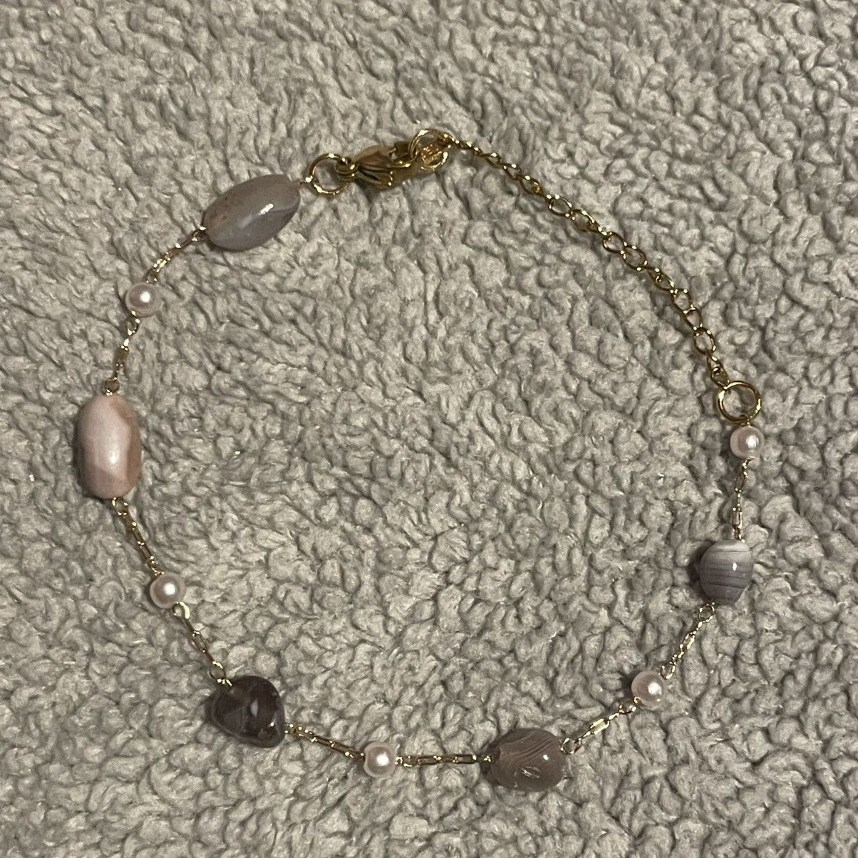 Vintage Dainty Beaded Crystal Stone Bracelet! Size ONE SIZE - 2 Thumbnail