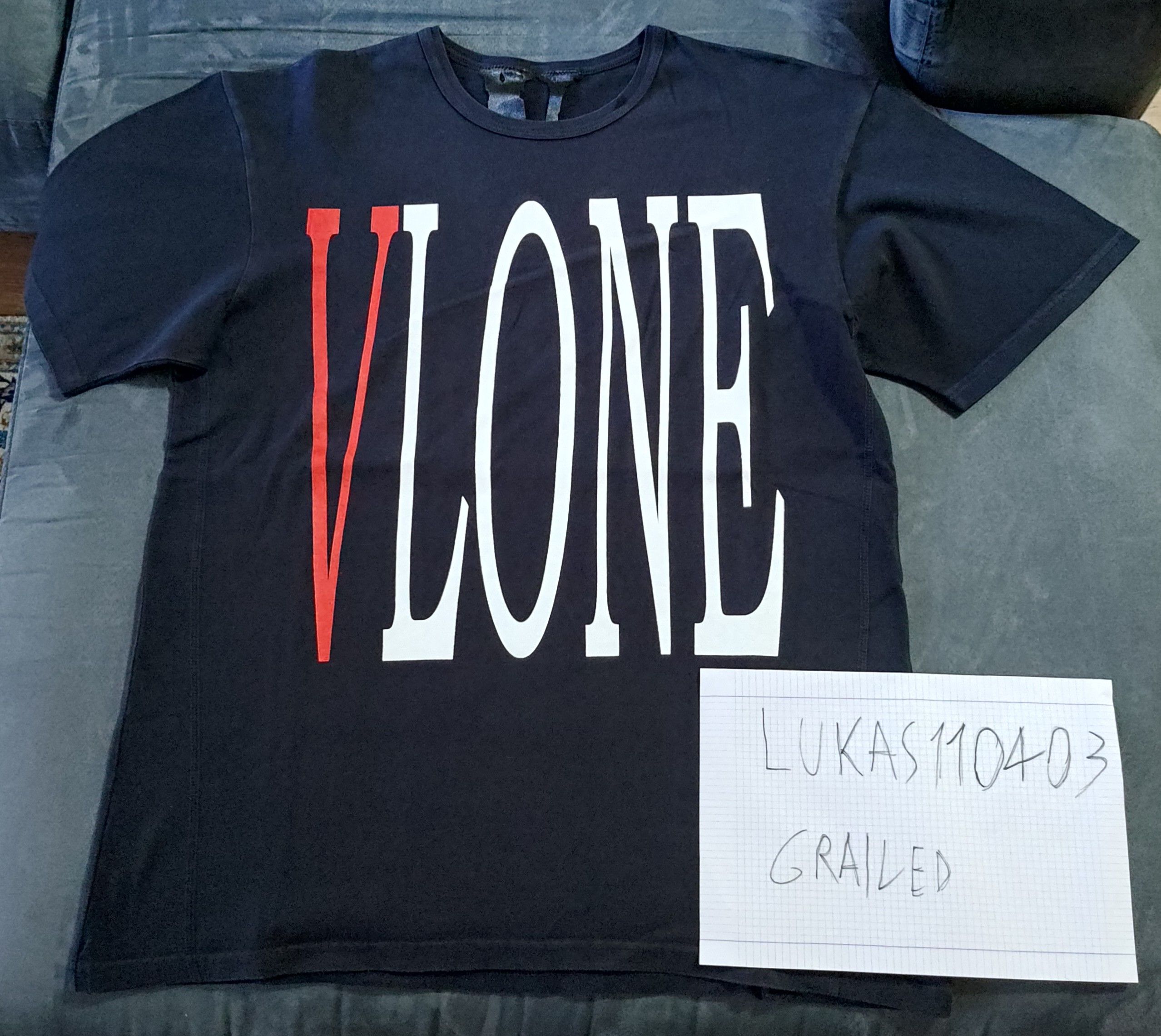 Vlone Vlone "Staple" red tee Size US L / EU 52-54 / 3 - 1 Thumbnail