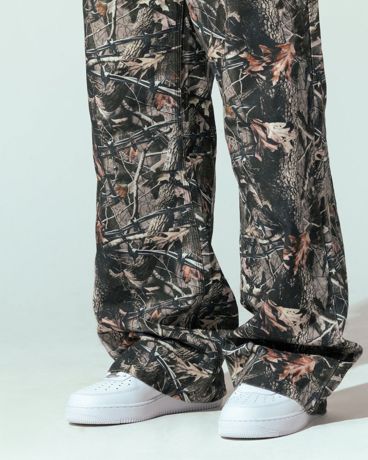 Lost Enterprises Loiter hunter camo pants never worn Size US 34 / EU 50 - 1 Thumbnail